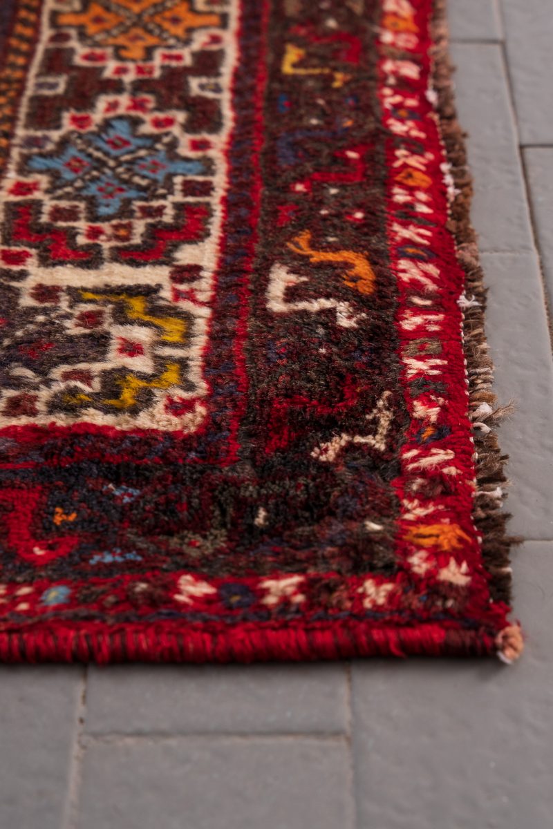 Vintage Qahsqai Land Of Birds Tribal Persian Rug 6.93 Sqm - Image 6