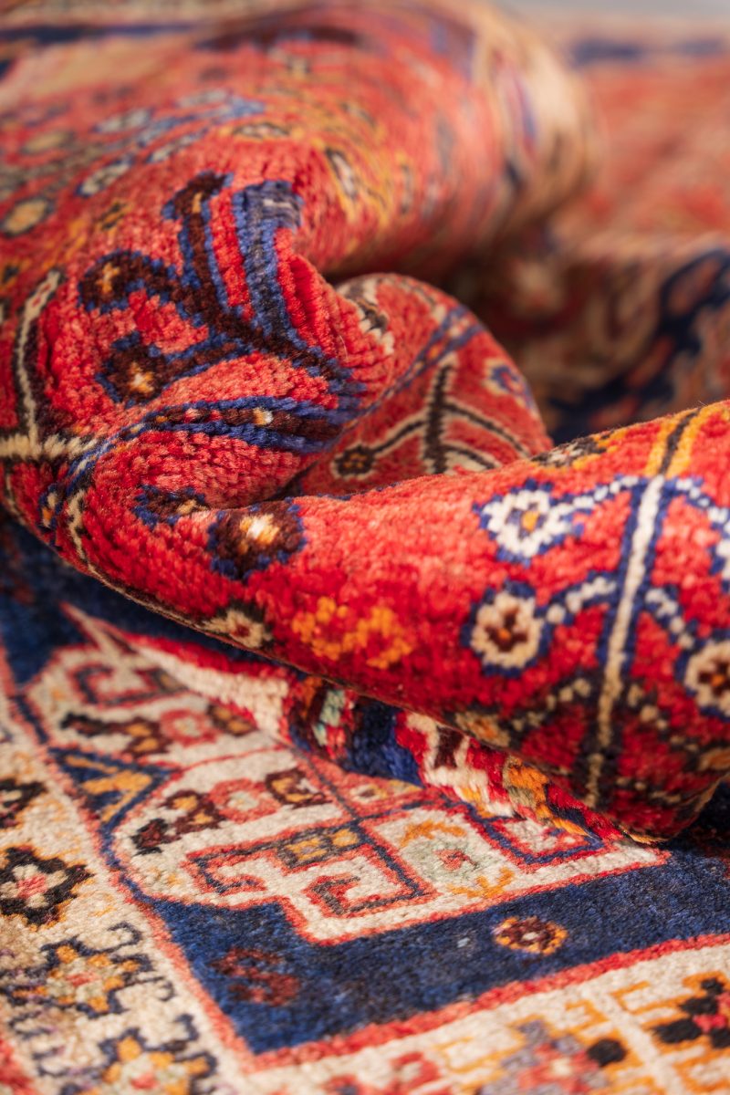 Qashqai Tribal Toranj Persian Rug 3.05 Sqm - Image 8