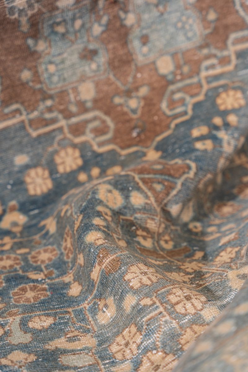 Zajan Toranj Persian Rug 2.72 Sqm - Image 6