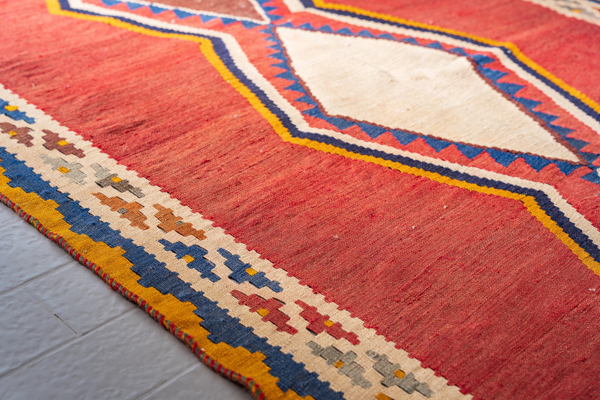 Vintage Qashqai Sunrise 3 Toranj Kilim 6