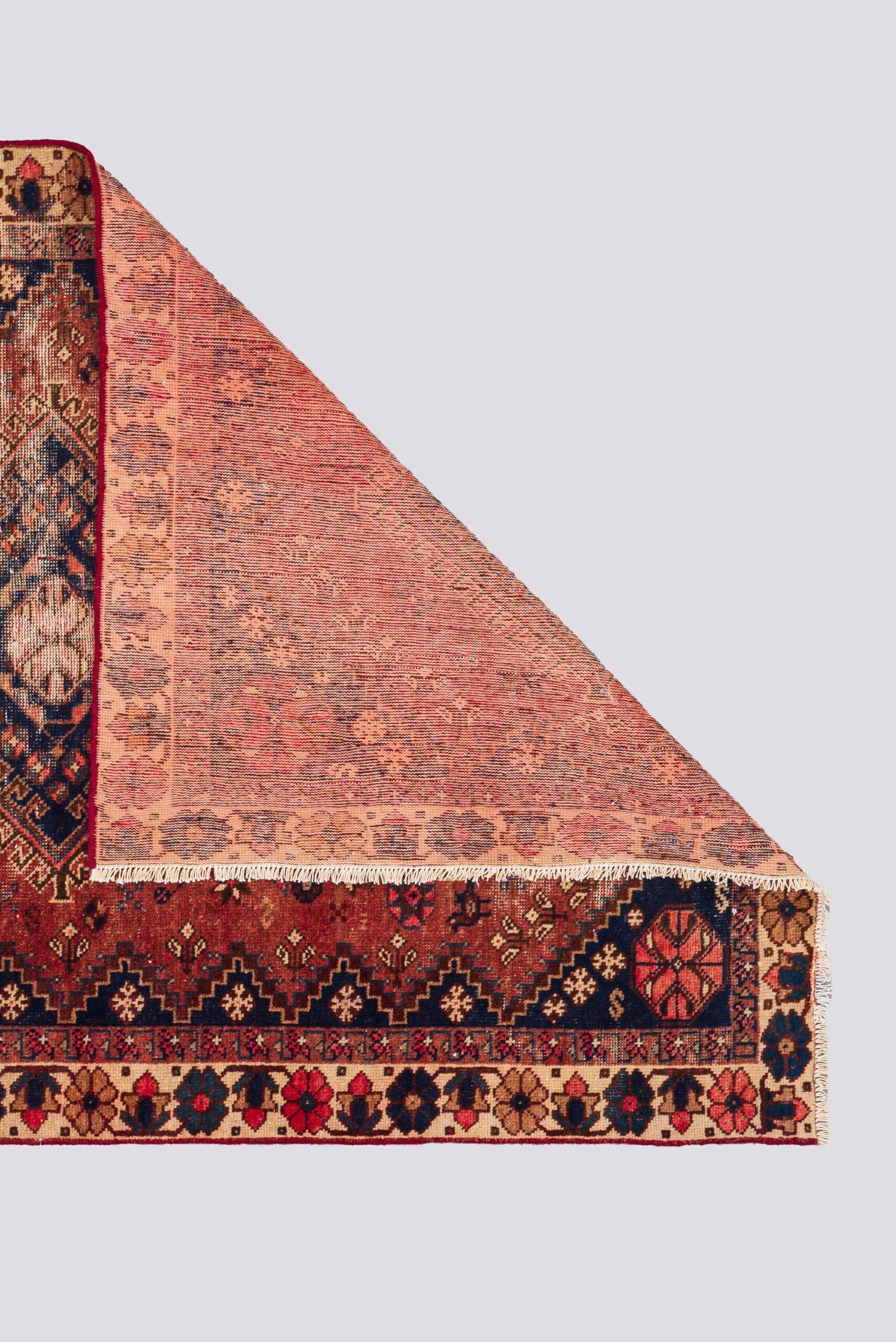 Qashqai Persian Rug