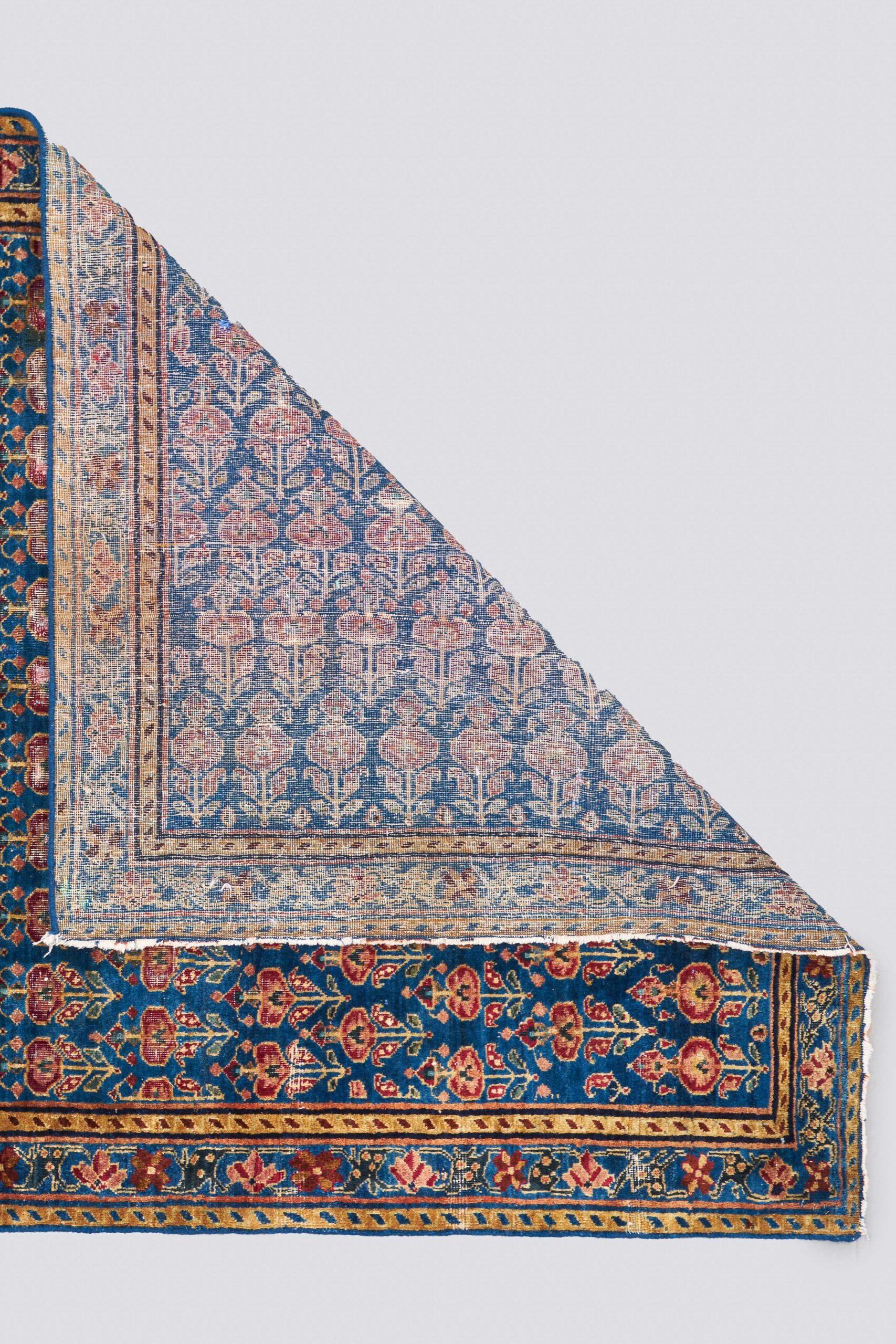Antique Rare Farahan Ghouta Persian Rug