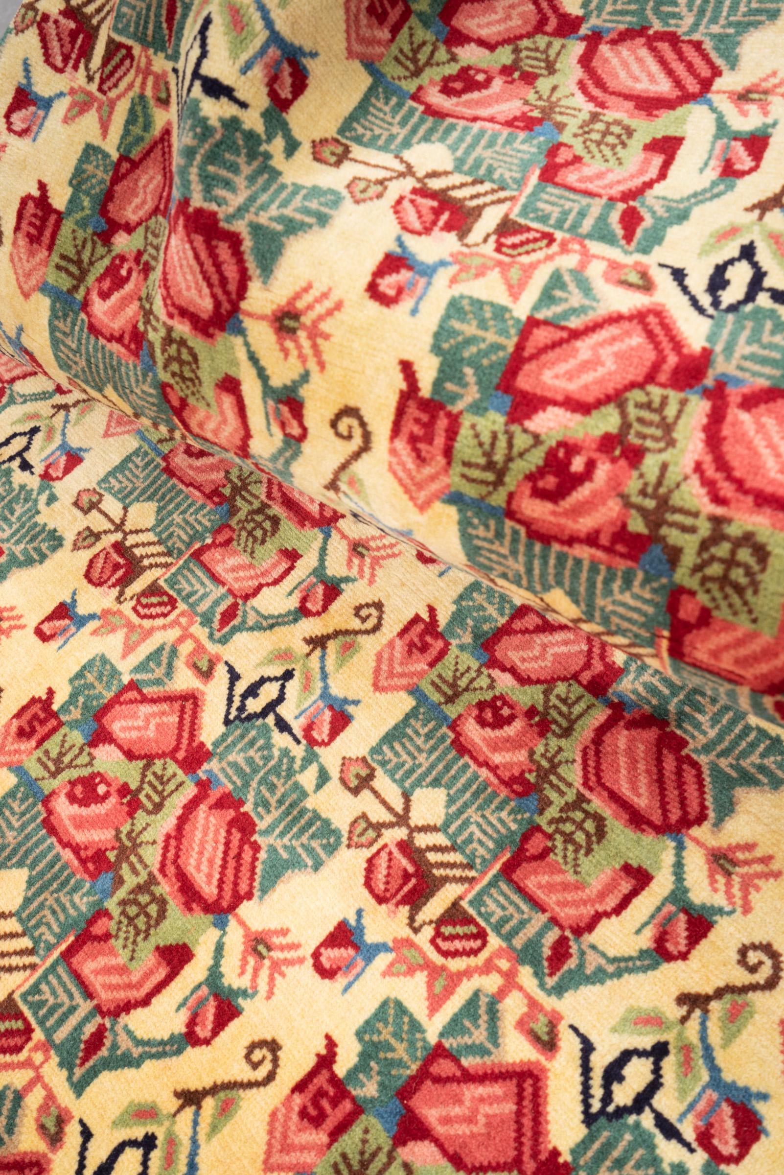 Vintage Esfandeghe Rose Bushes Cream Fine Carpet