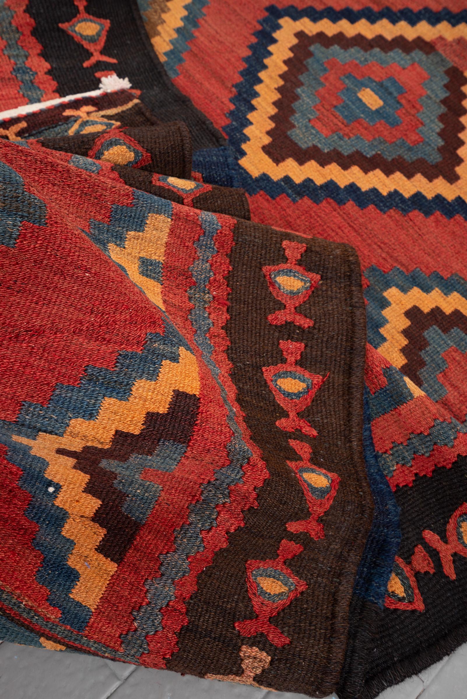 Semi Antique Harsin Kilim