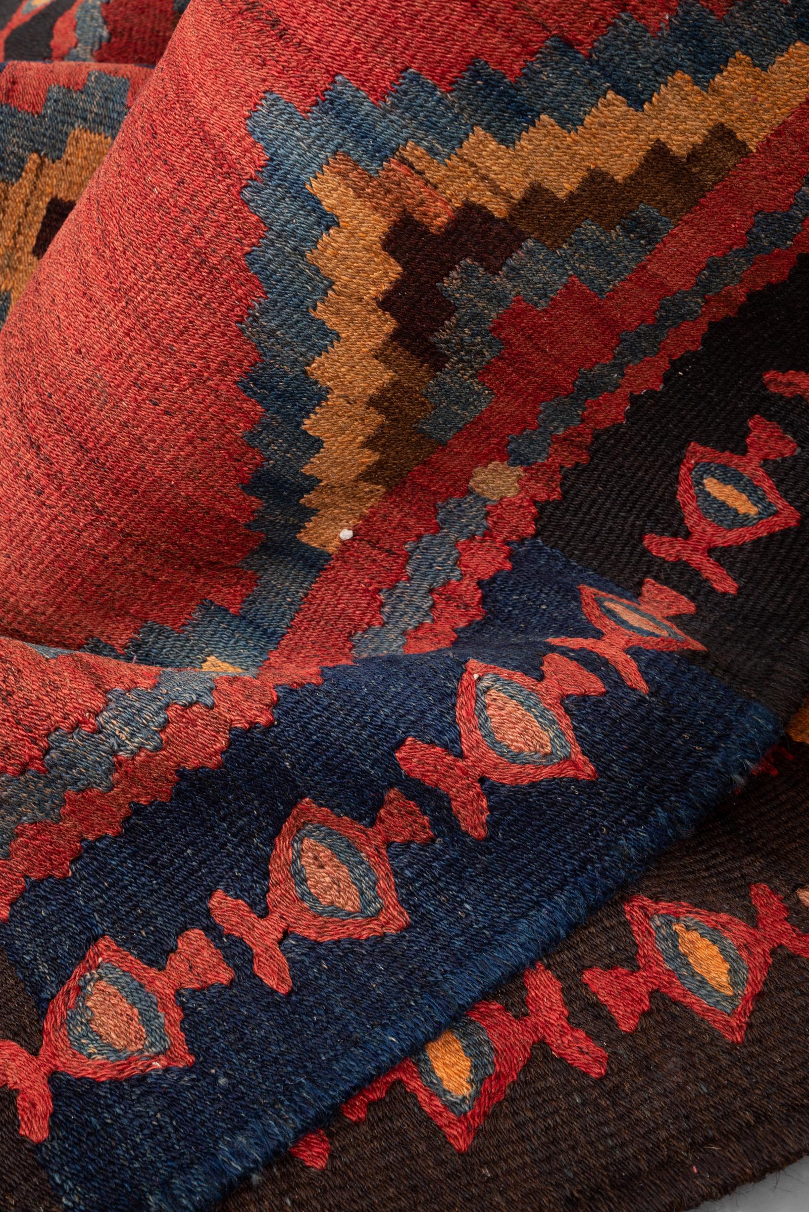 Semi Antique Harsin Kilim