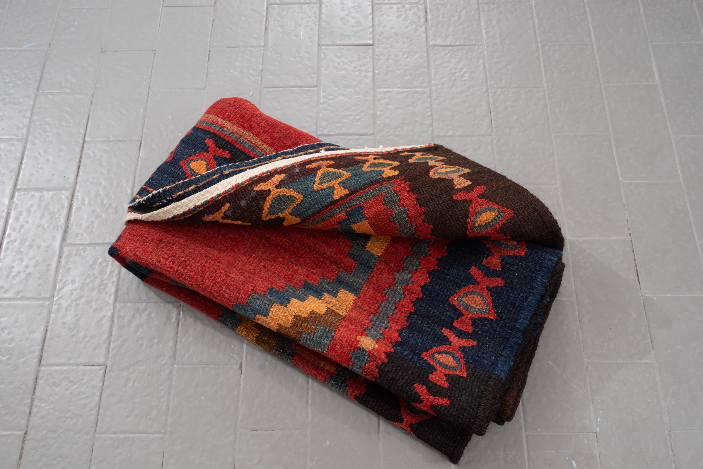 Semi Antique Harsin Kilim