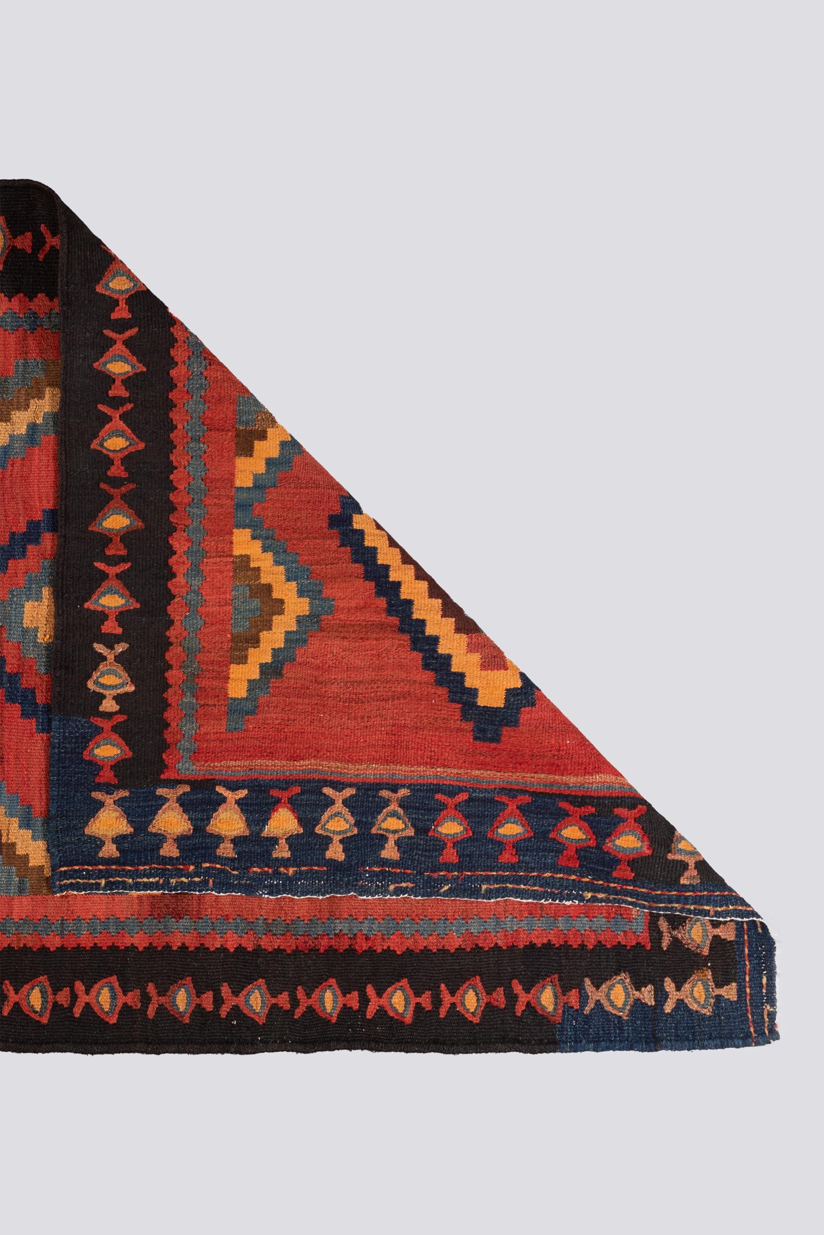 Semi Antique Harsin Kilim