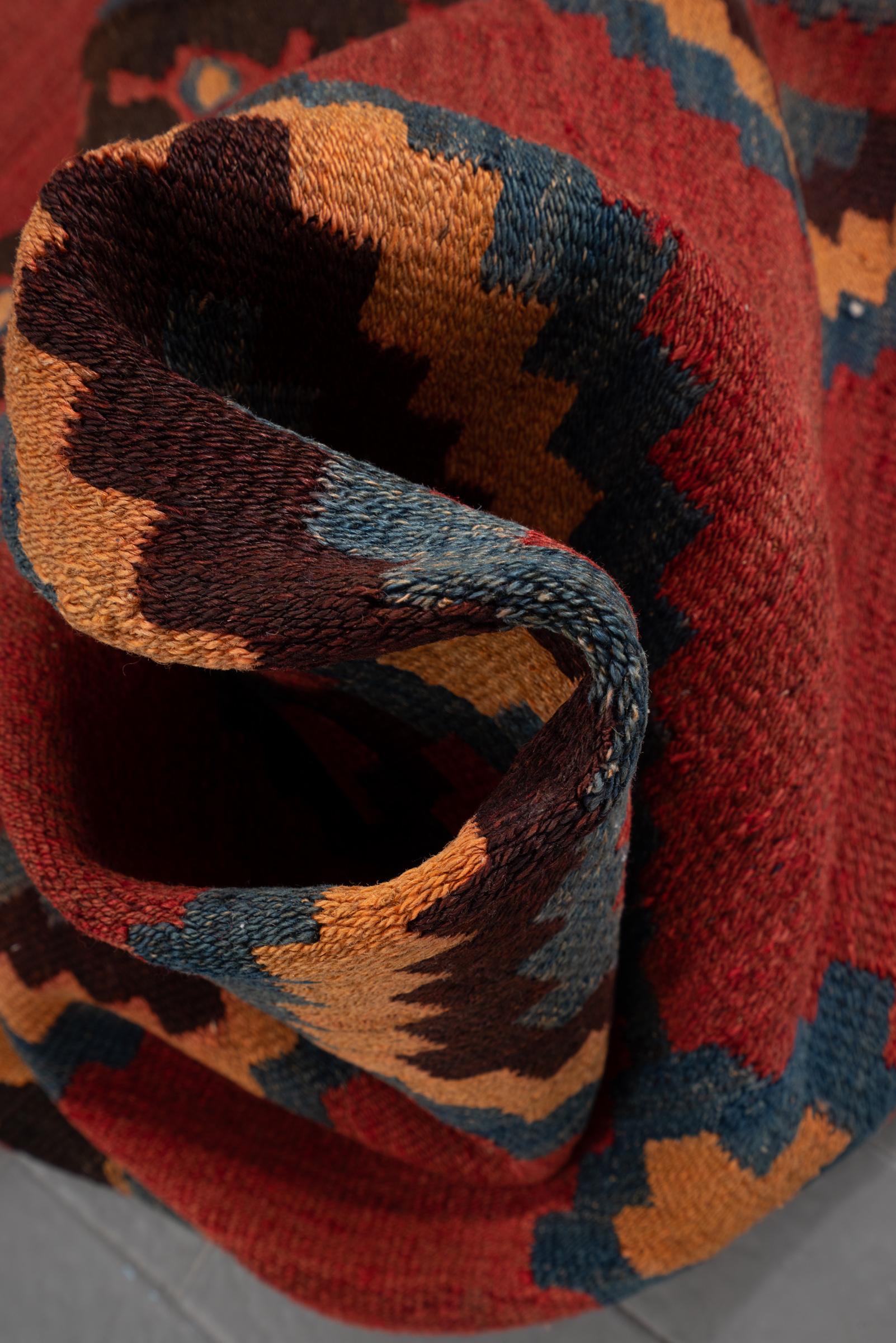 Semi Antique Harsin Kilim