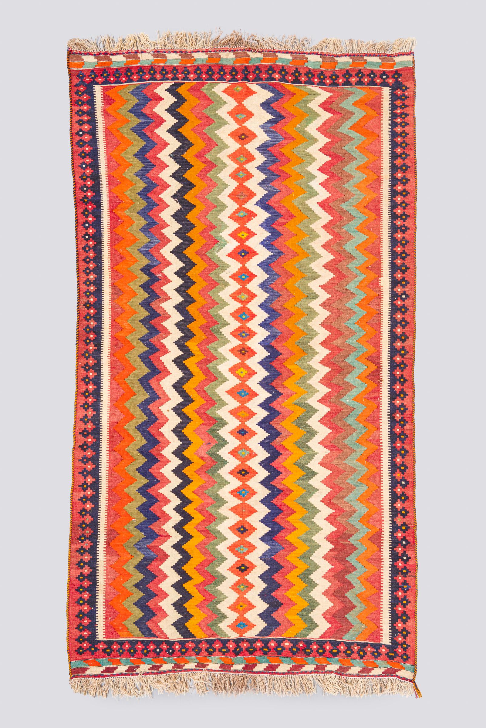 Qashqai  Wave Kilim