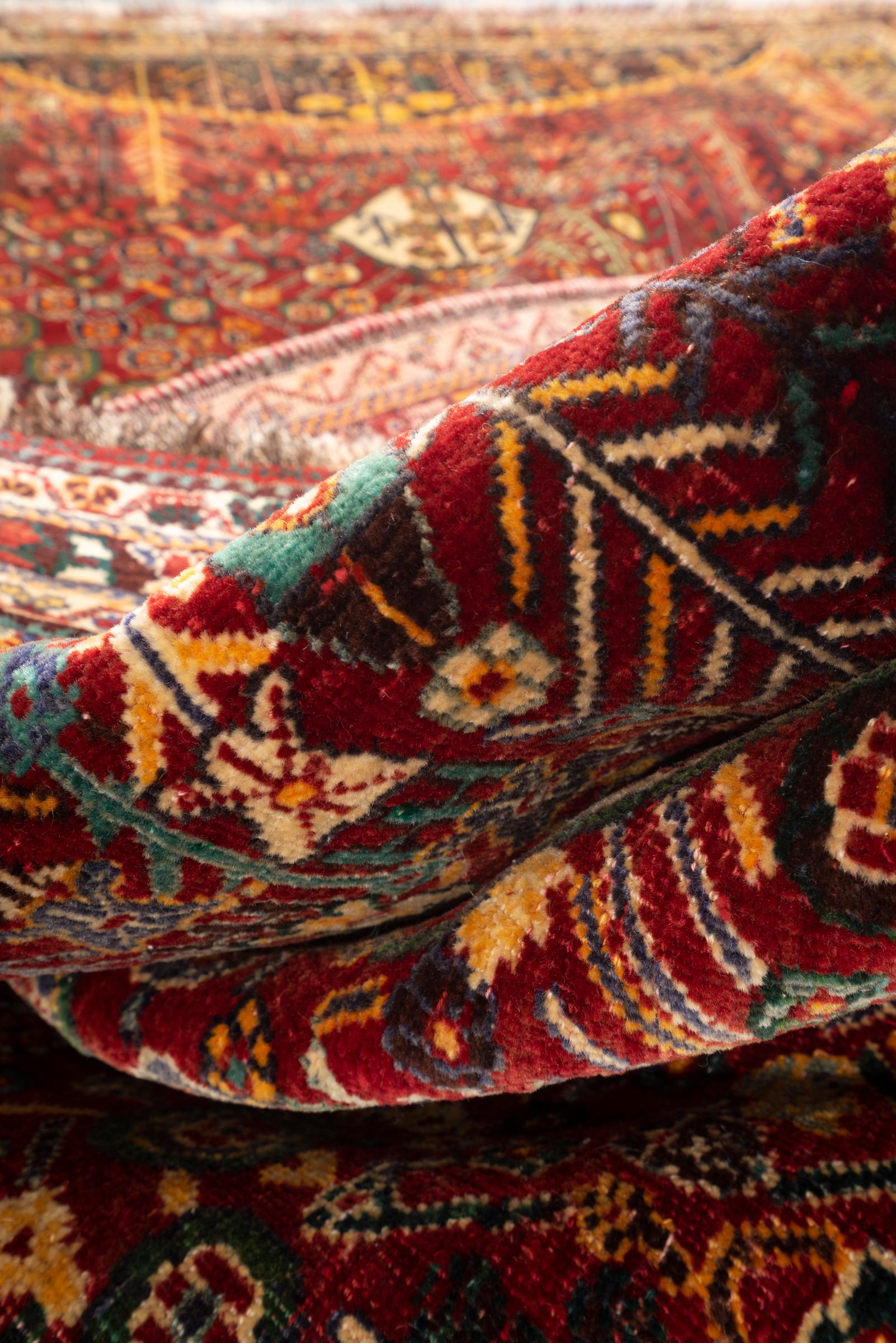 Antqiue Kashkouli Nazem Persian Rug