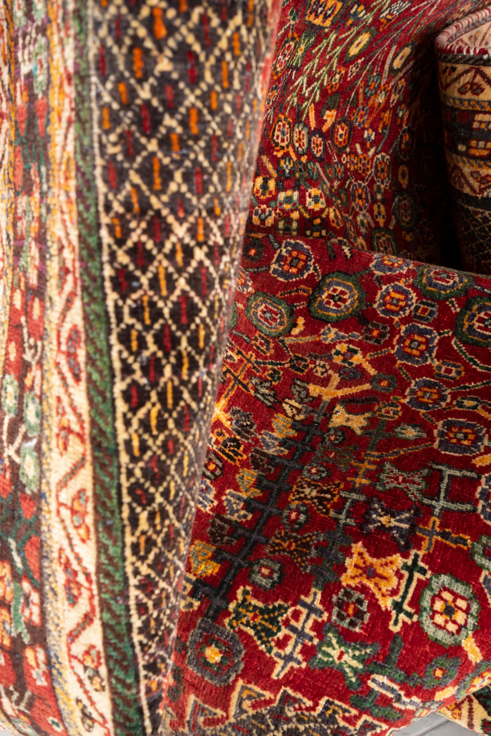 Antqiue Kashkouli Nazem Persian Rug