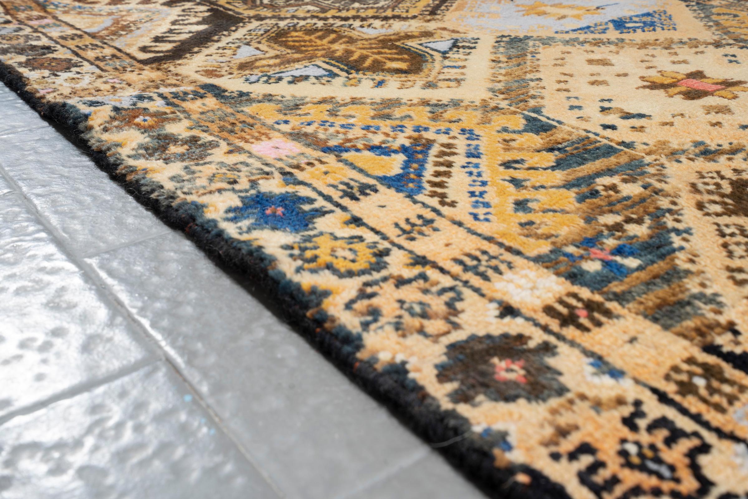 Vintage Bakhtiari cream Lattice Persian Rug