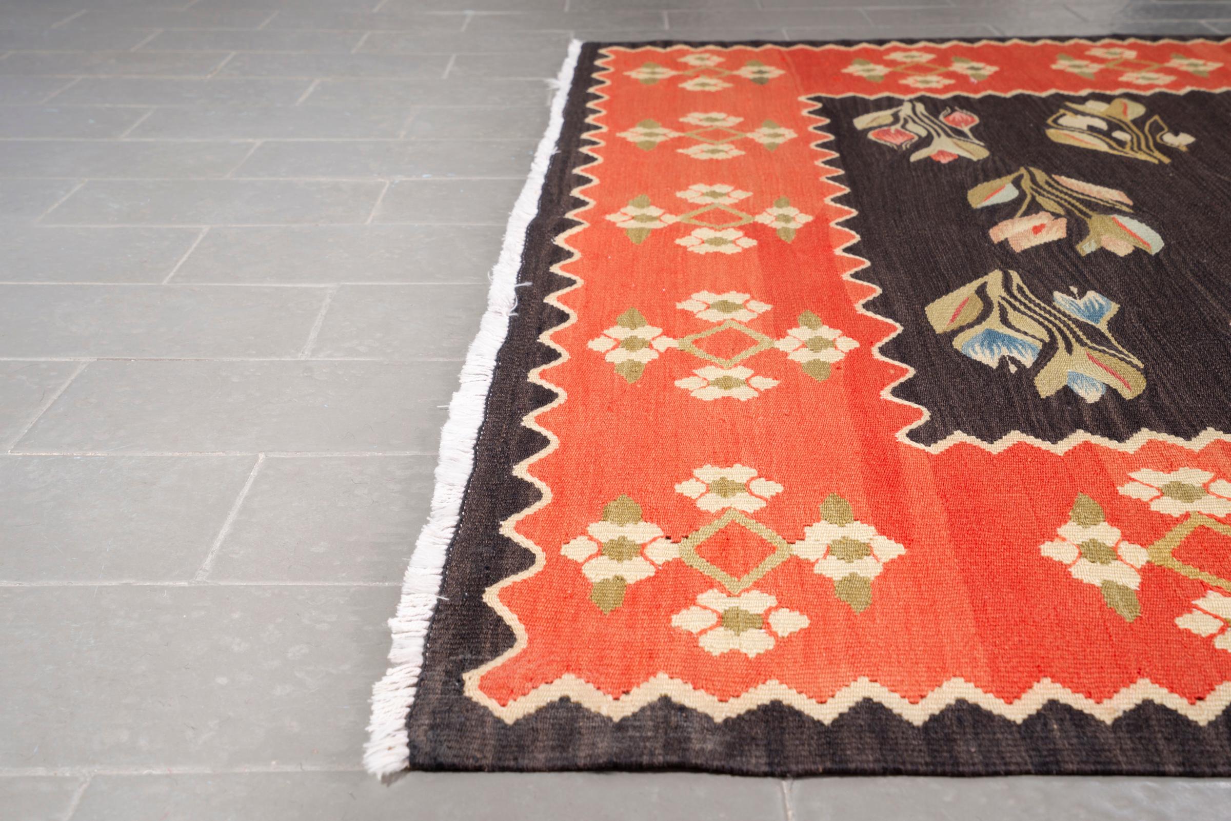 Antique Sanneh Pictorial Rose Bushes Fine Persian Kilim Rug