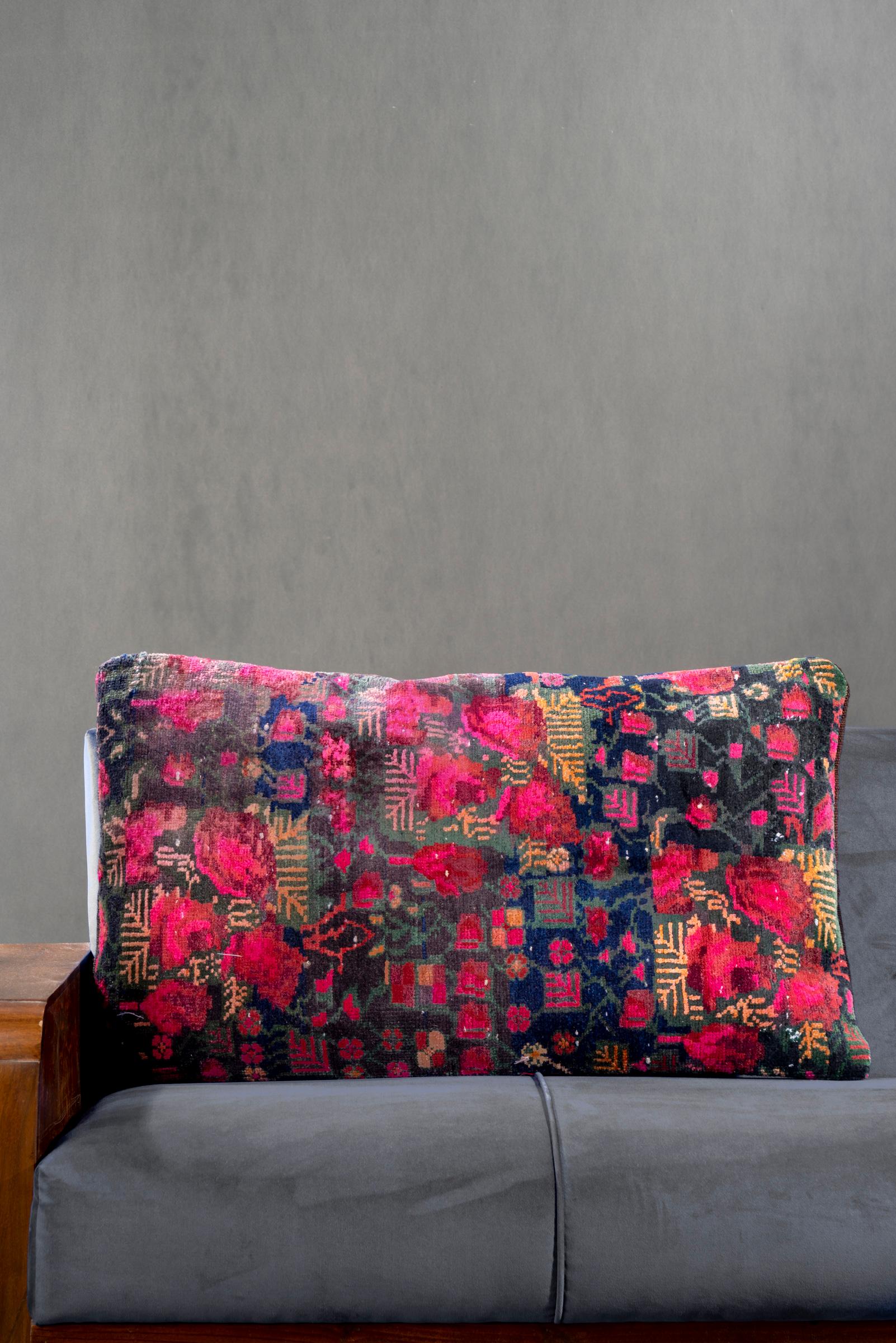 Large GolFarang Cushion, 50x80cm - 2nd