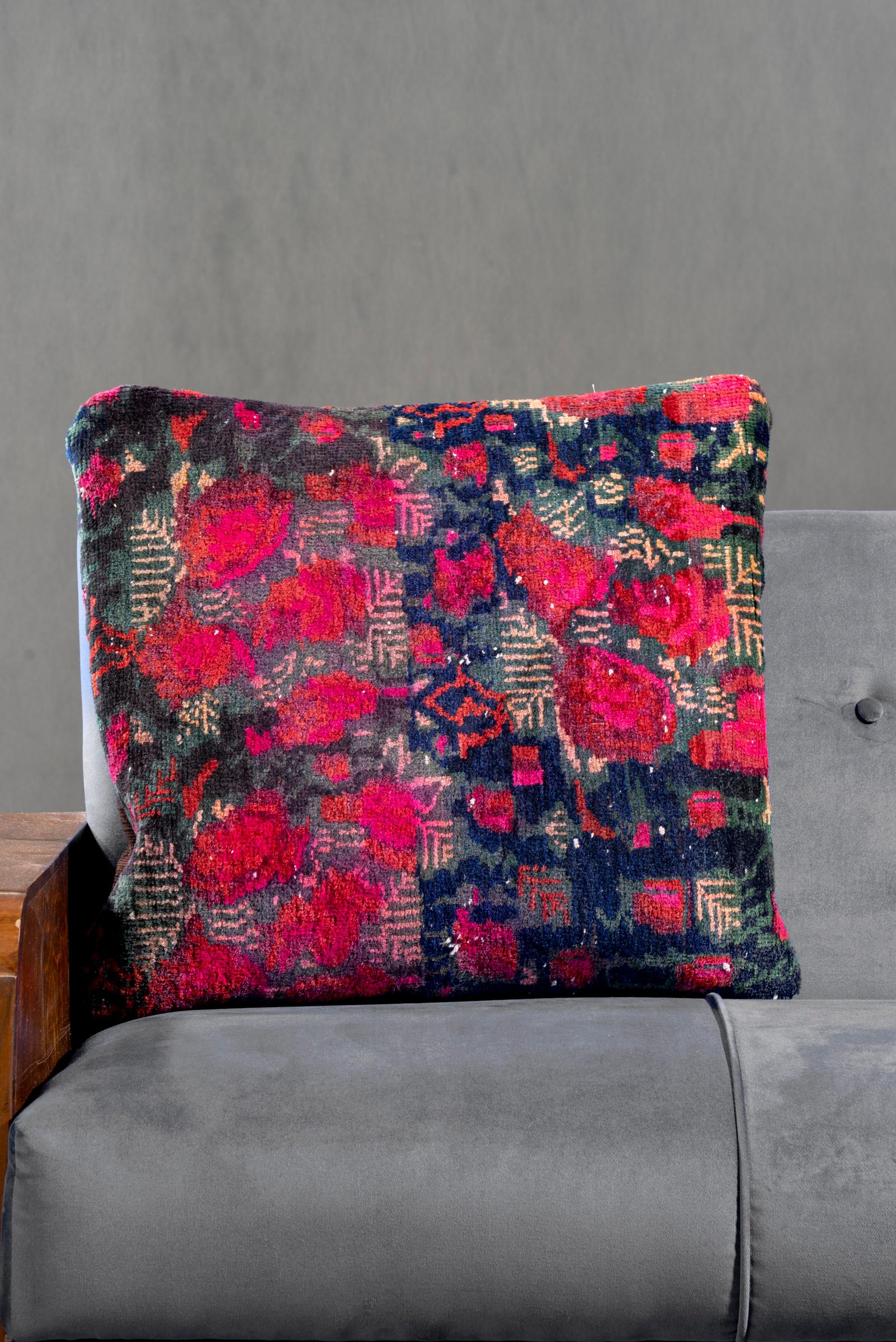 Square Gol farang Cushion, 50x50cm - 3rd
