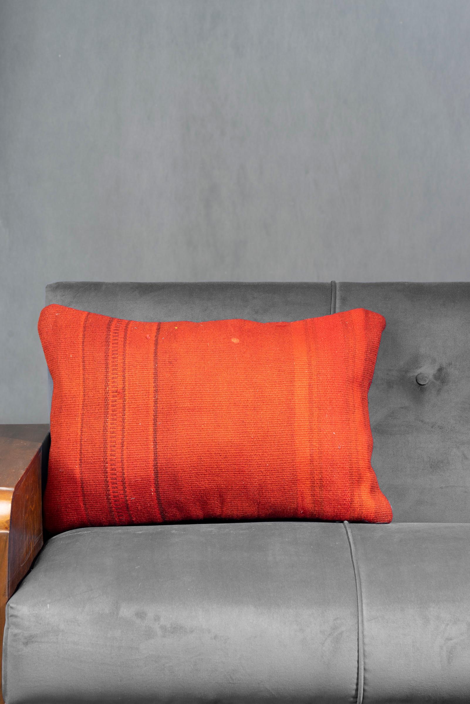 Red Rectangle Jajim Cushion, 60x40cm - 3