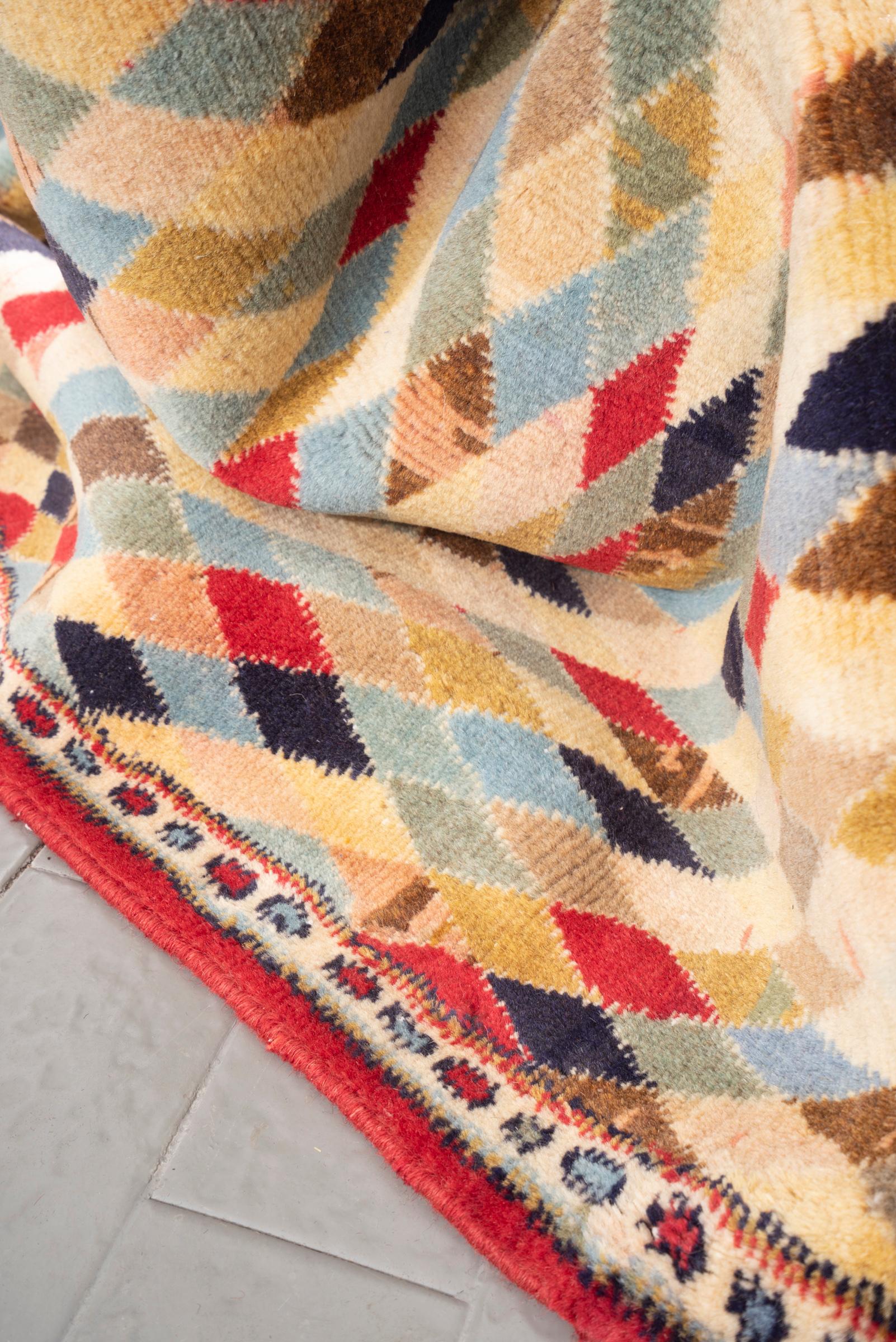 Javaz Diamonds Persian Runner Rug