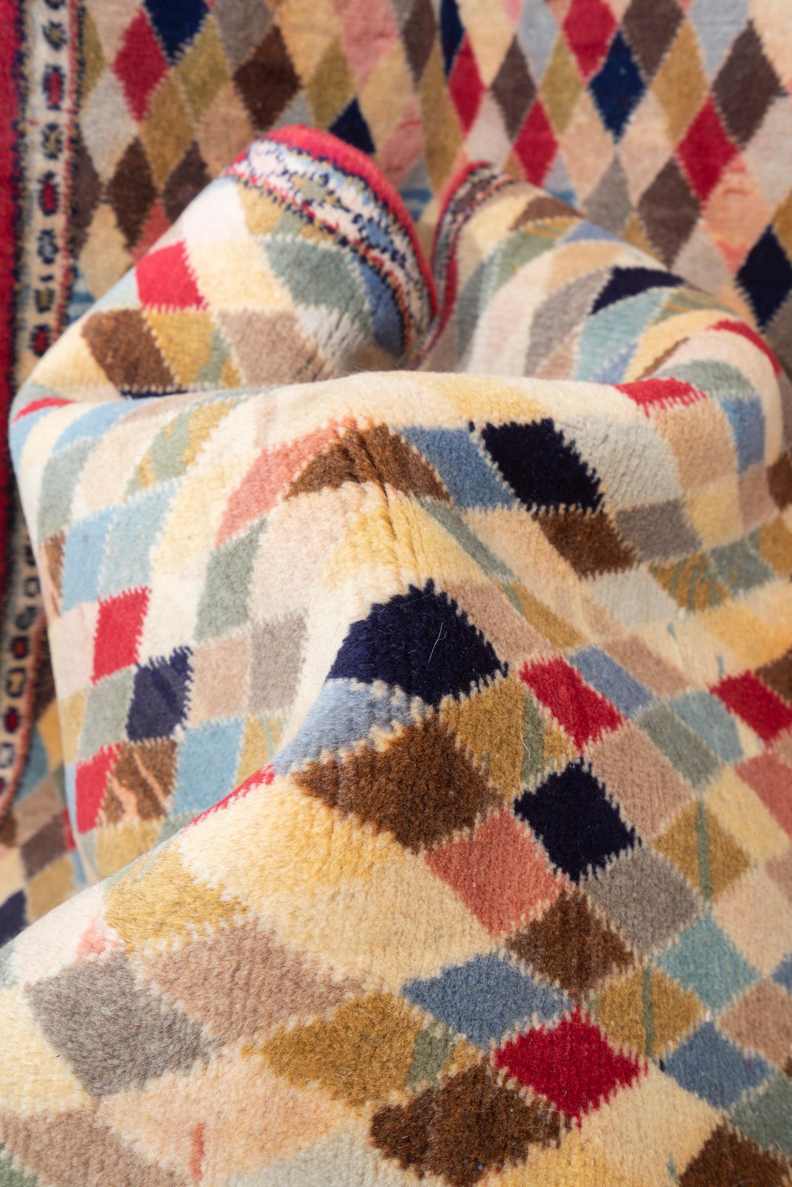 Javaz Diamonds Persian Runner Rug