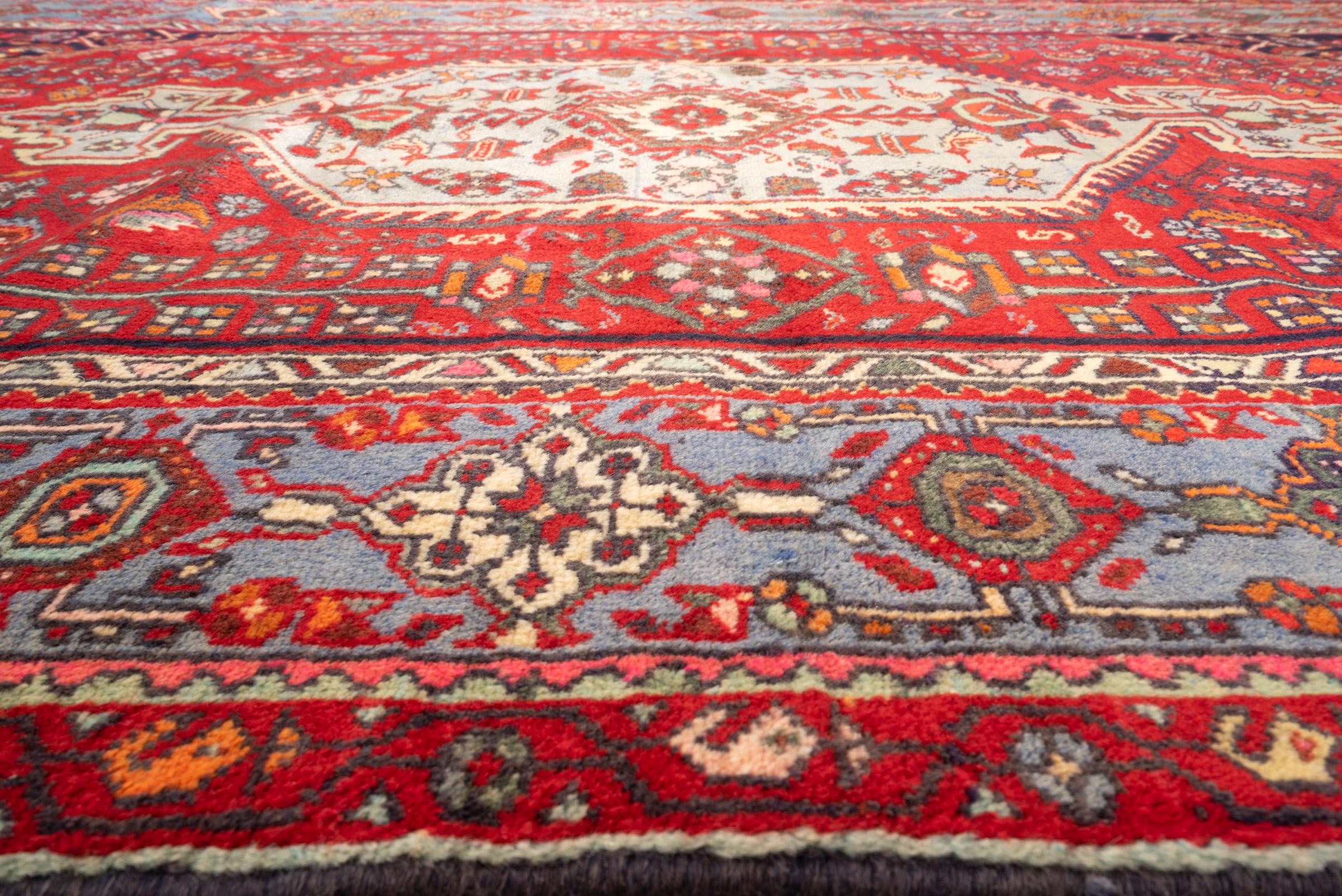 Vintage Zanjan Khamse Lachak Toranj Persian Rug 2