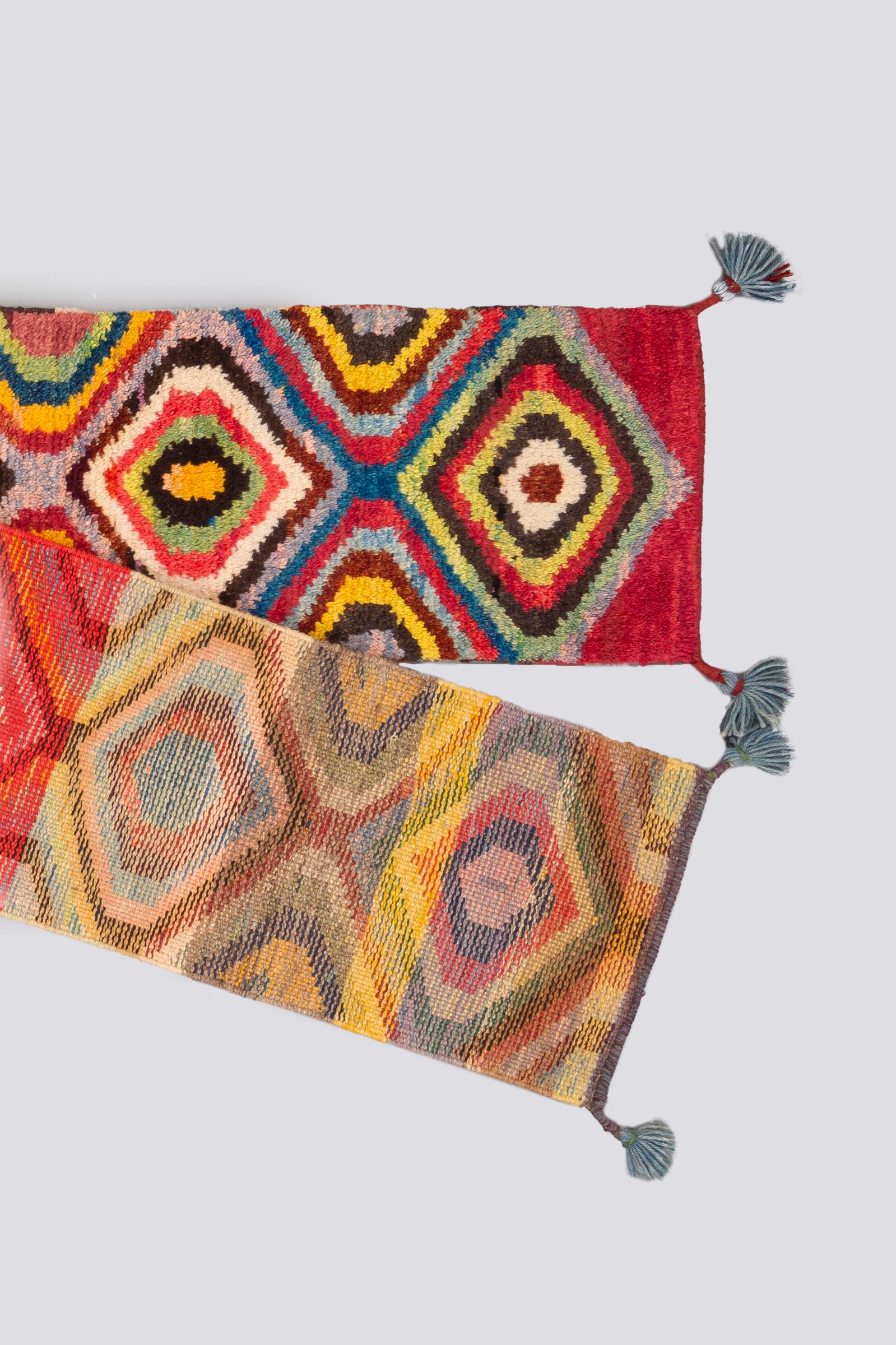 New Weave Qashqai Oval Gabbeh Table Runner
