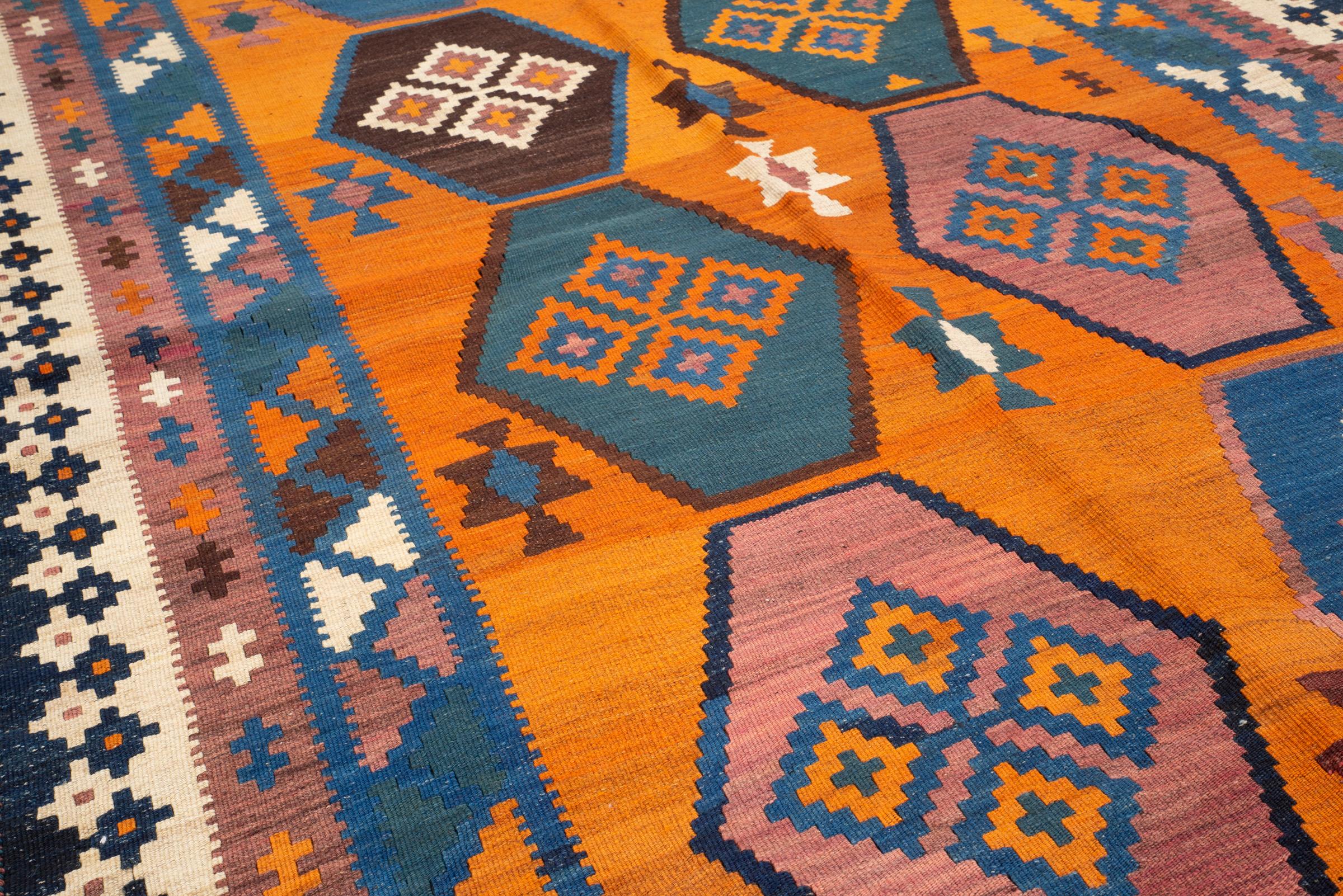 Vitnage Qashqai Alvan Persian Kilim Rug