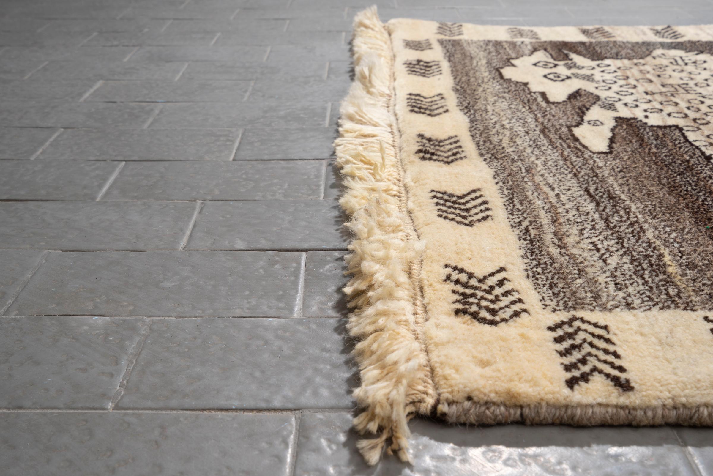 New Weave Qashqai Stone Lion (Shir Sangi) Persian Gabbeh Rug