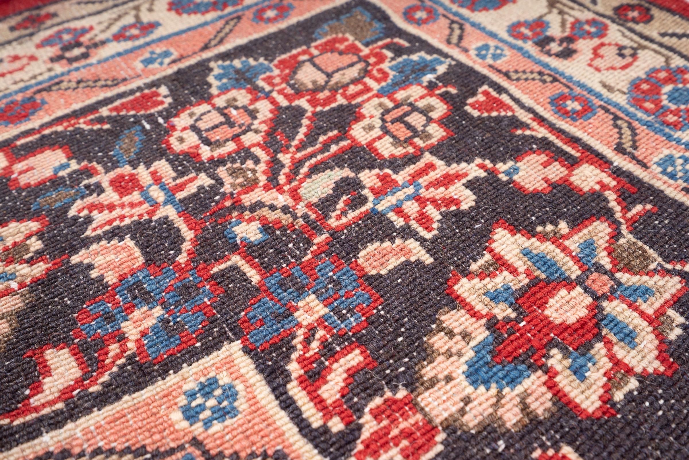 Hamadan Lachak Toranj Persian Rug
