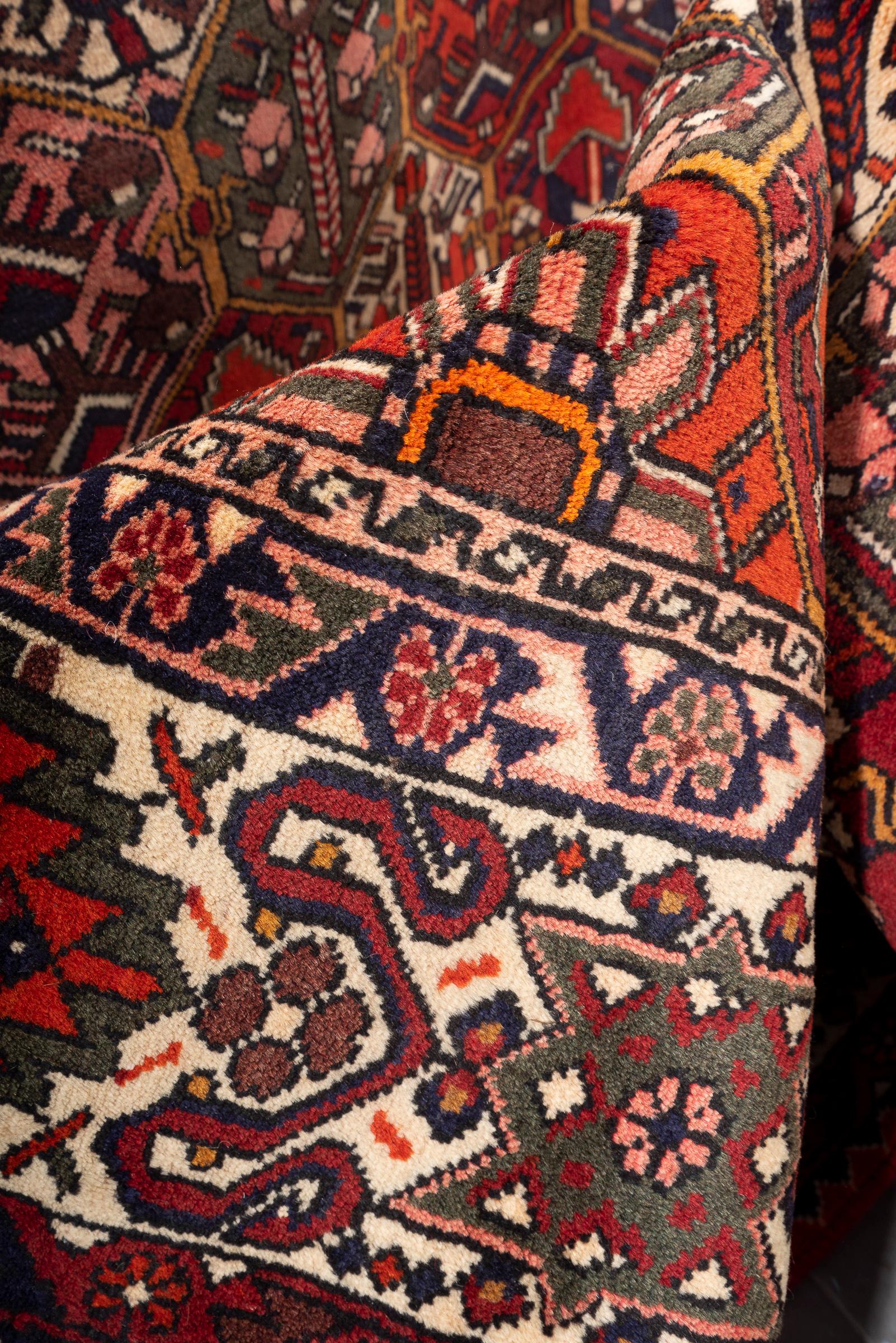 Vintage Fine Bakhtiari Lattices Persian Rug