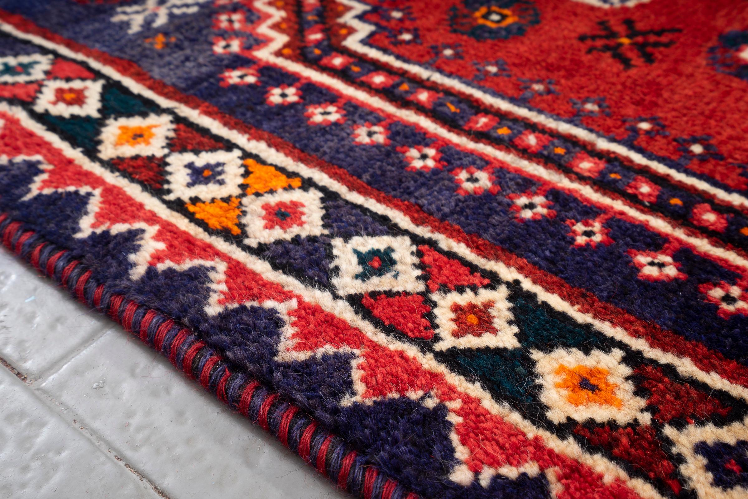 Vintage Unused Qashqai Ronas Persian Rug