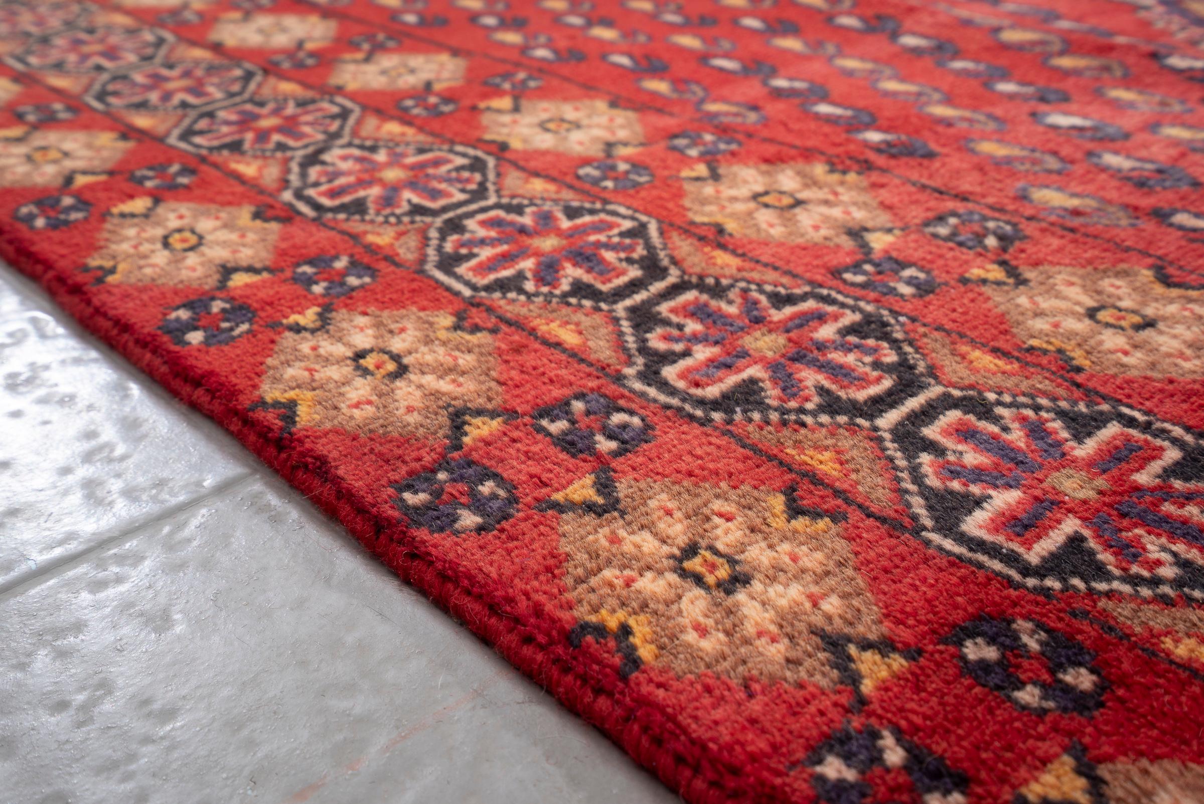 Antique Dehaj Garden Design Persian Rug