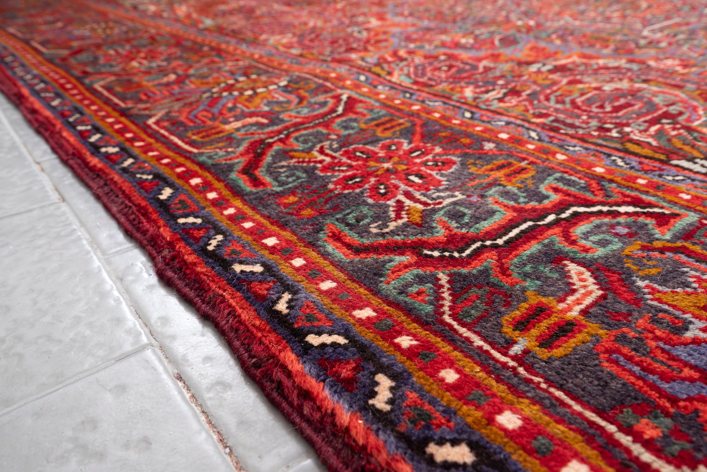 Heriz Lachak Toranj Persian Rug