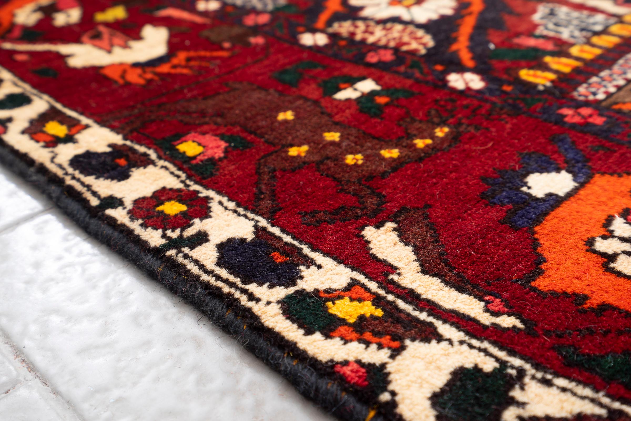 Fine Bakhtiari Tree of Life Persian Rug