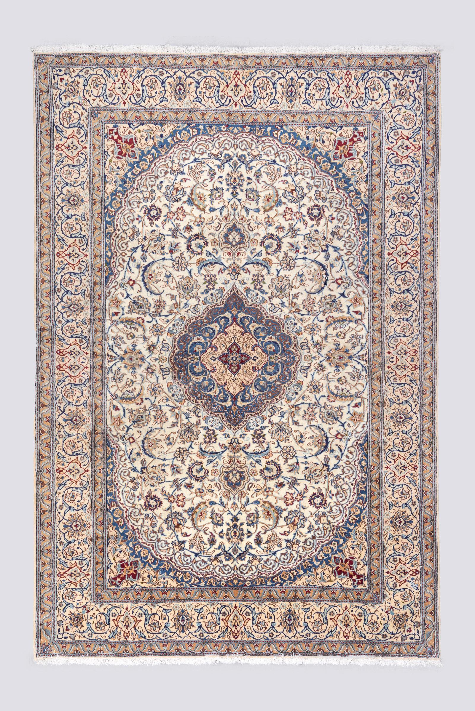 Nain 9 La Lamb's wool and Silk Carpet 360*240cm