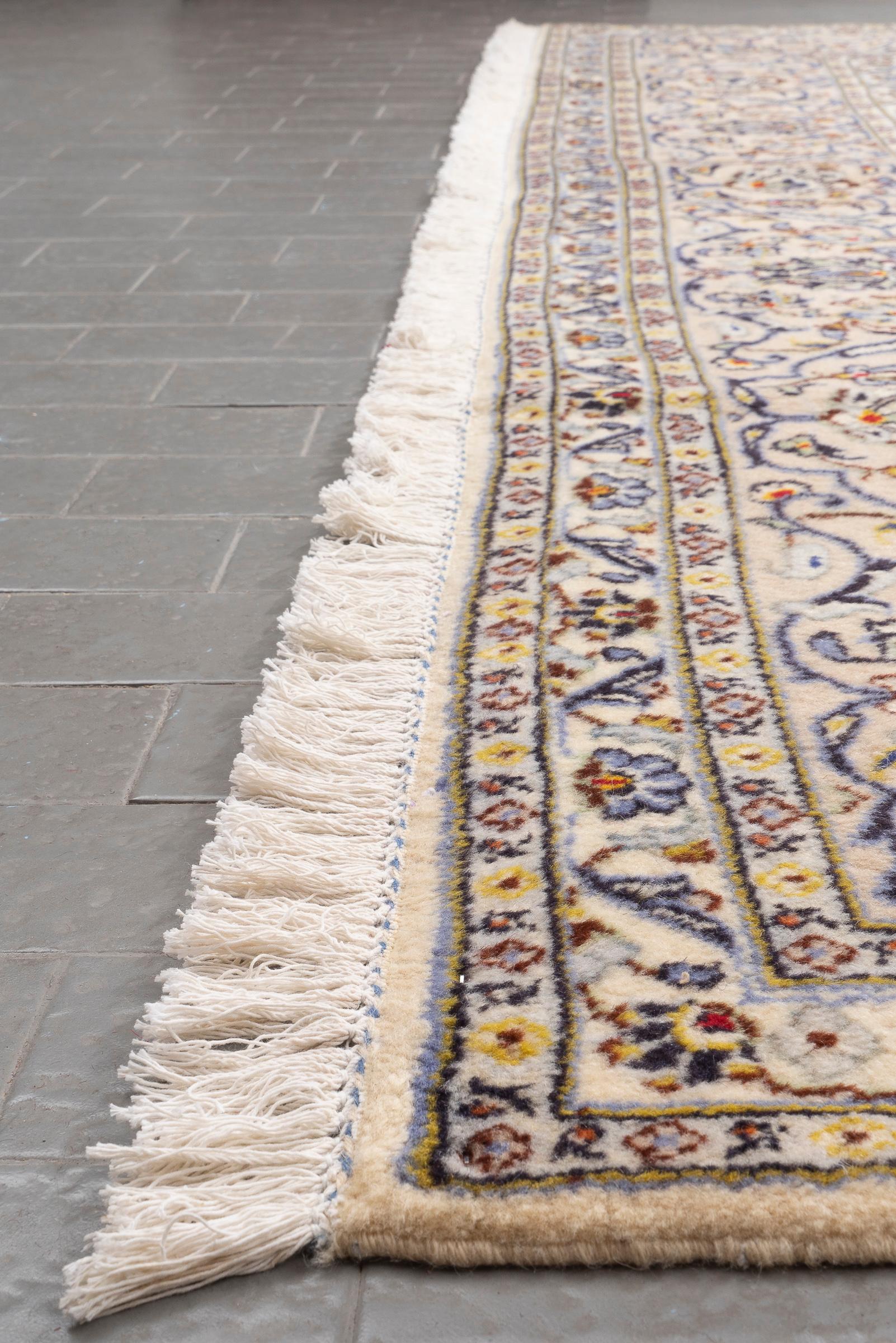 Kashan Light Lachak Toranj Persian Rug