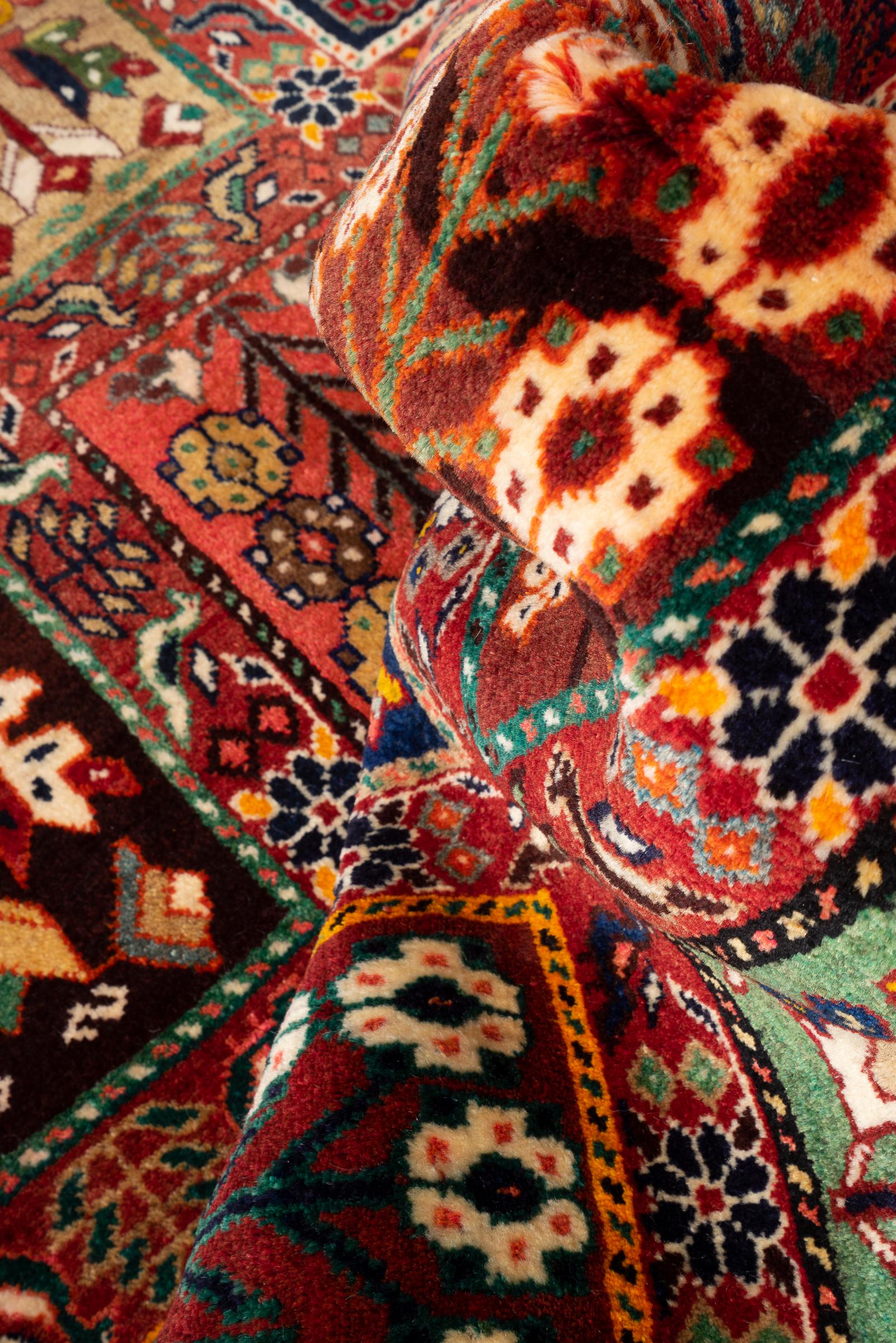 Dated Fine Qashqai Kheshti Persian Rug