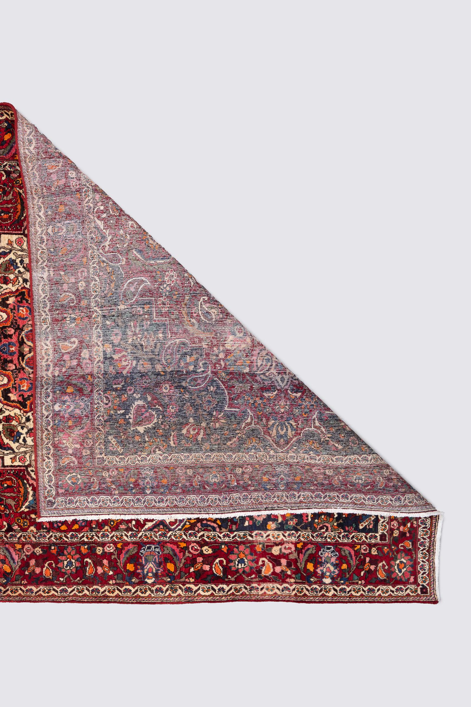 Antique Fine Bakhtiari Lachak Toranj Persian Rug
