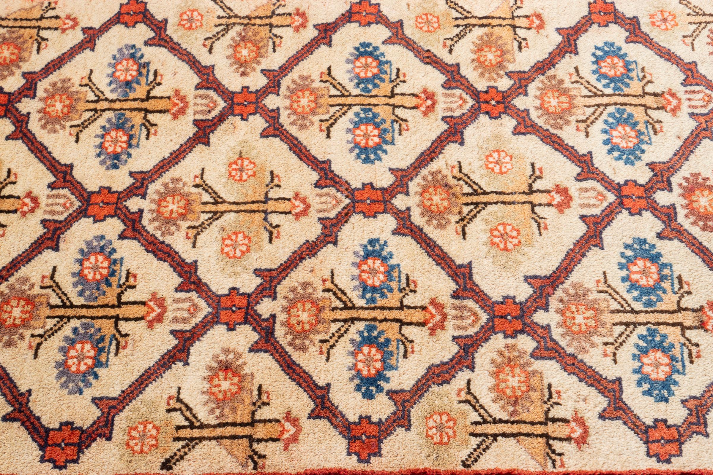Vintage Bijar Vases Persian Rug