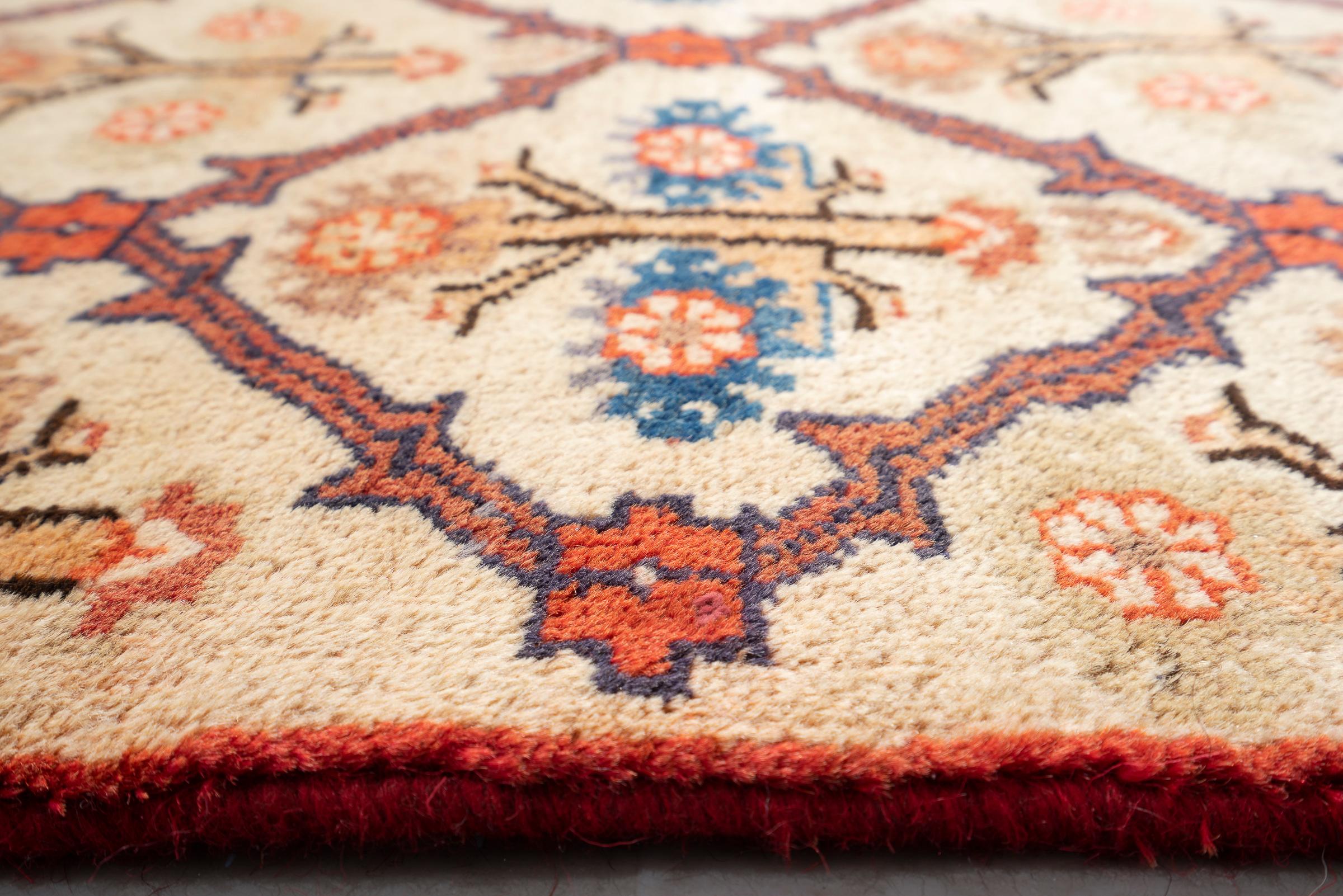 Vintage Bijar Vases Persian Rug