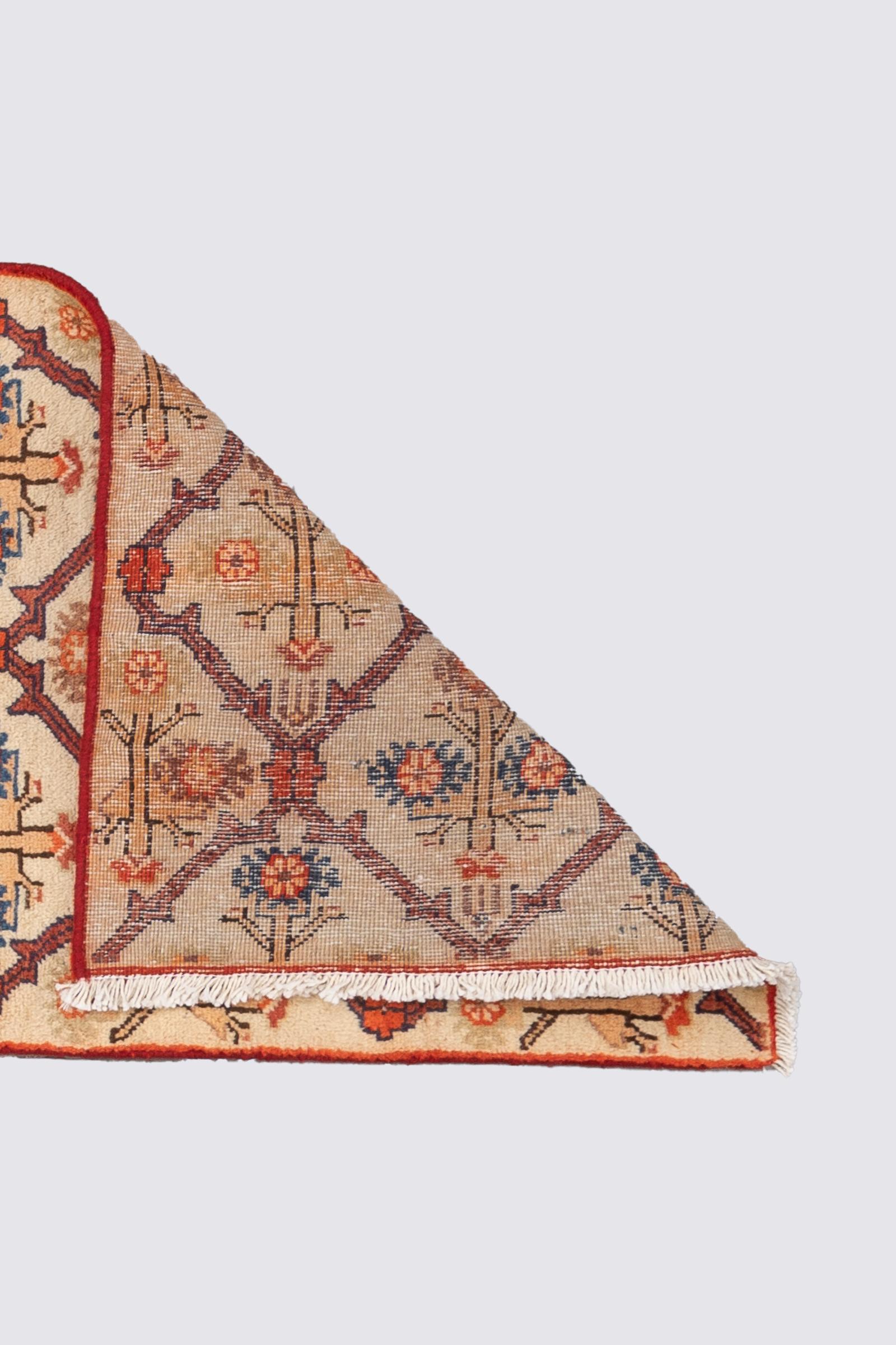 Vintage Bijar Vases Persian Rug