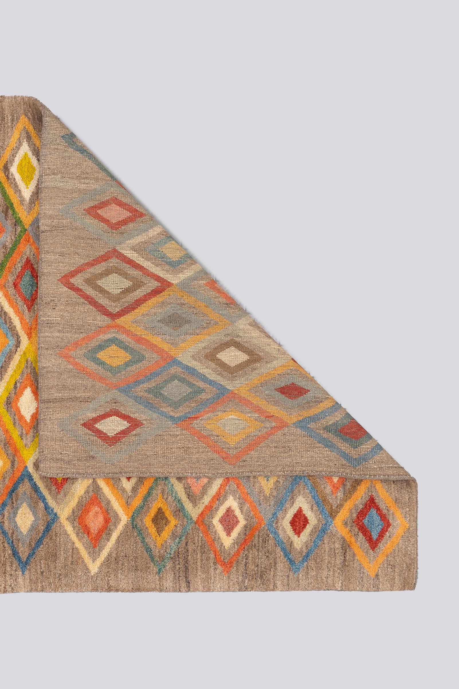 New Weave Qashqai Shooli Diamonds Persian Gabbeh Rug