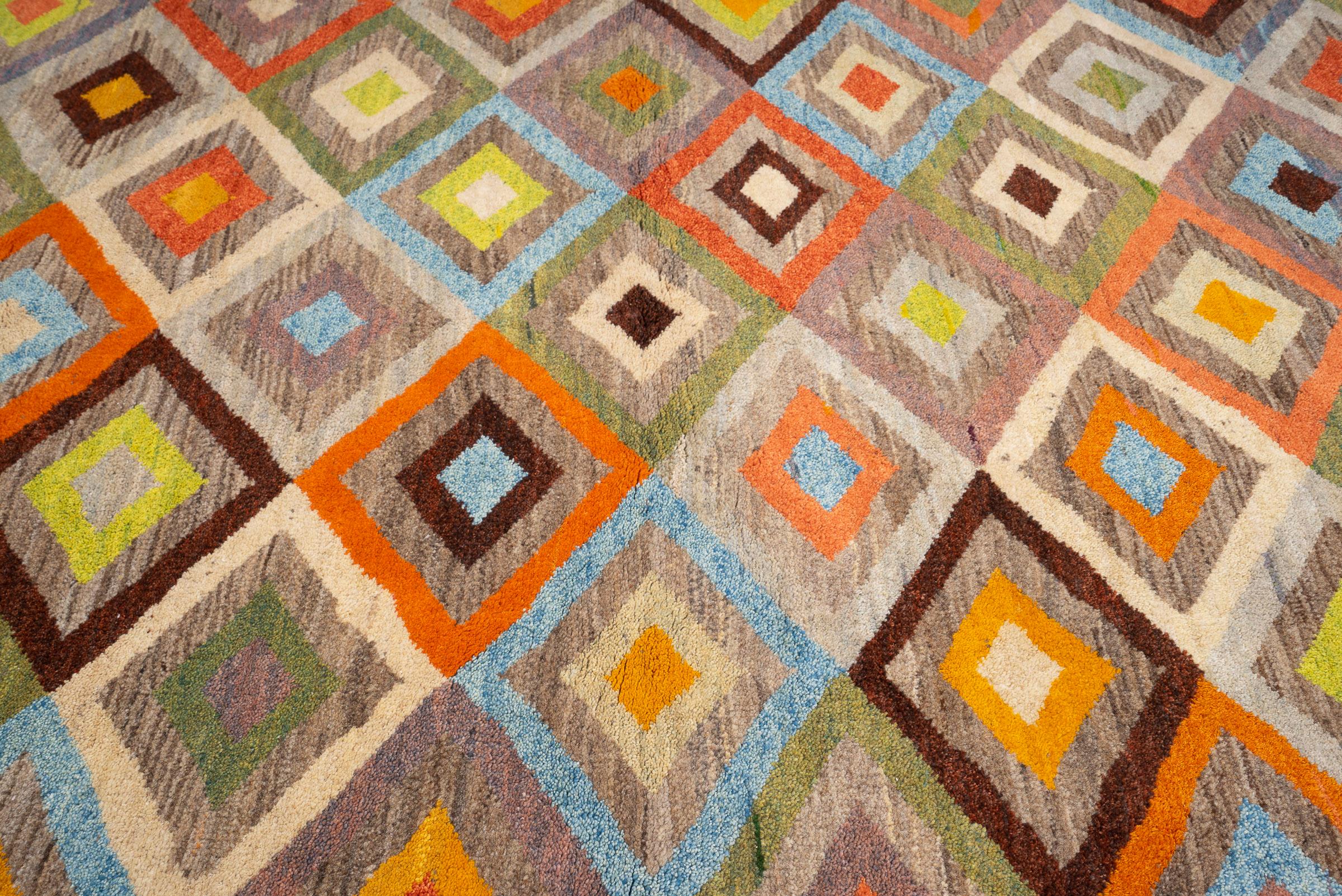 New Weave Qashqai Shooli Diamonds Persian Gabbeh Rug