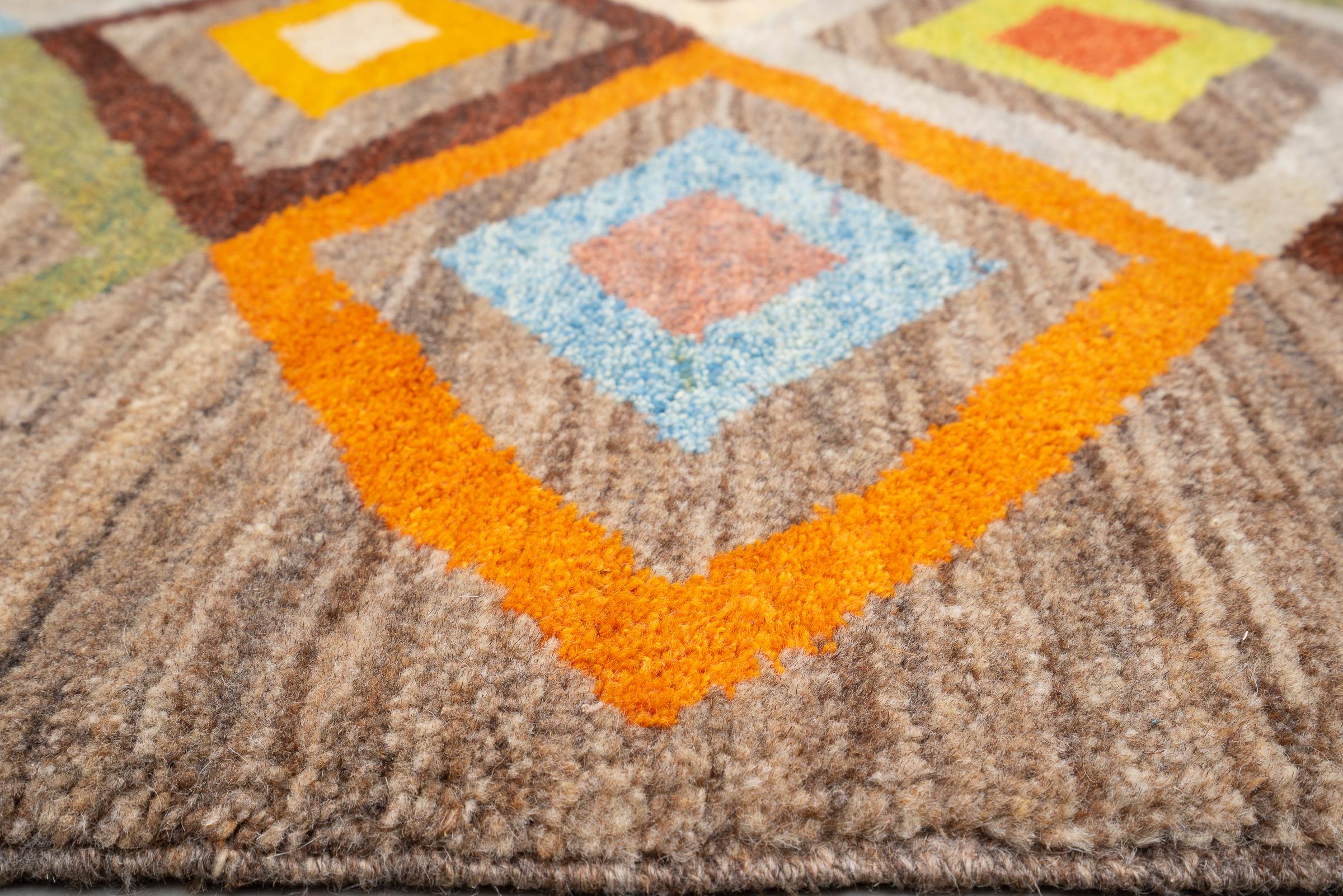 New Weave Qashqai Shooli Diamonds Persian Gabbeh Rug