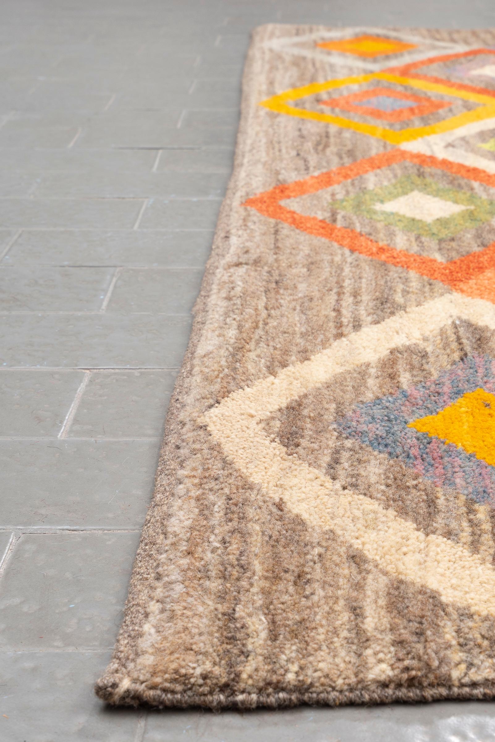 New Weave Qashqai Shooli Diamonds Persian Gabbeh Rug