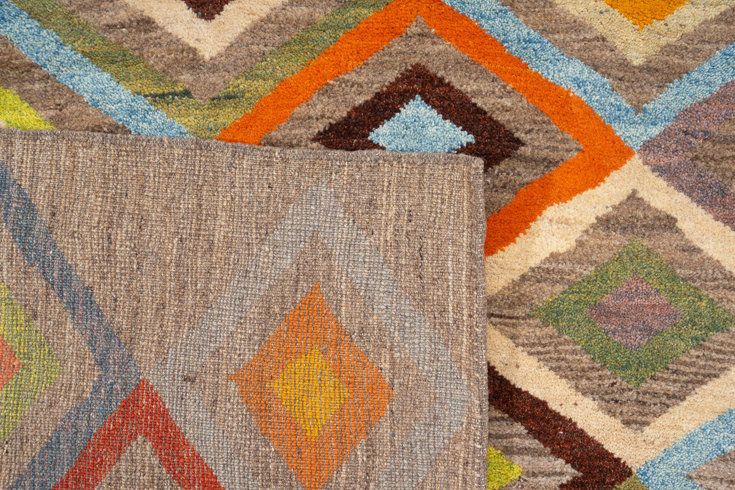 New Weave Qashqai Shooli Diamonds Persian Gabbeh Rug