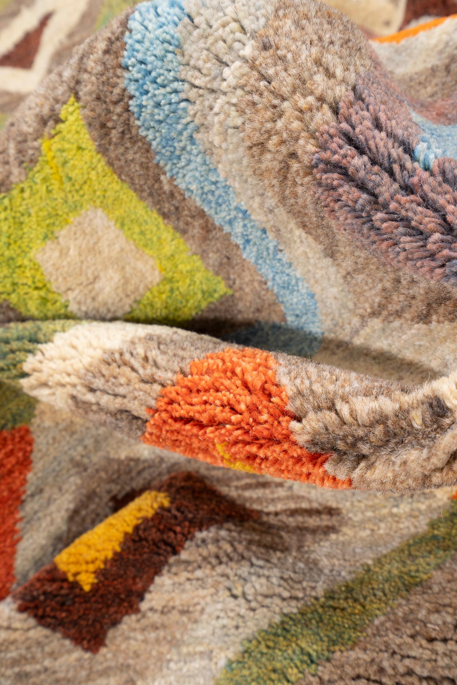 New Weave Qashqai Shooli Diamonds Persian Gabbeh Rug
