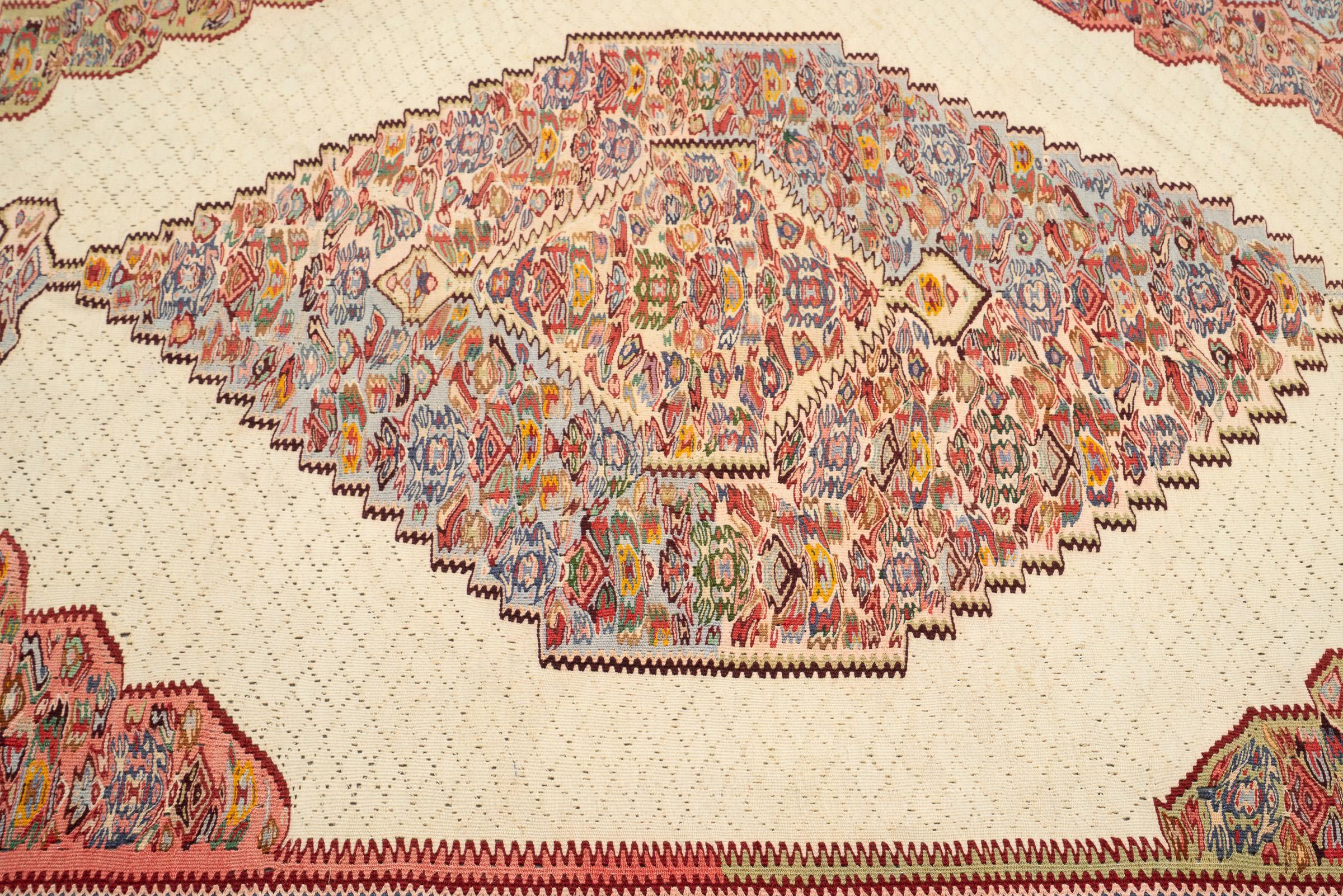 Vintage Fine Sanneh Persian Kilim Rug
