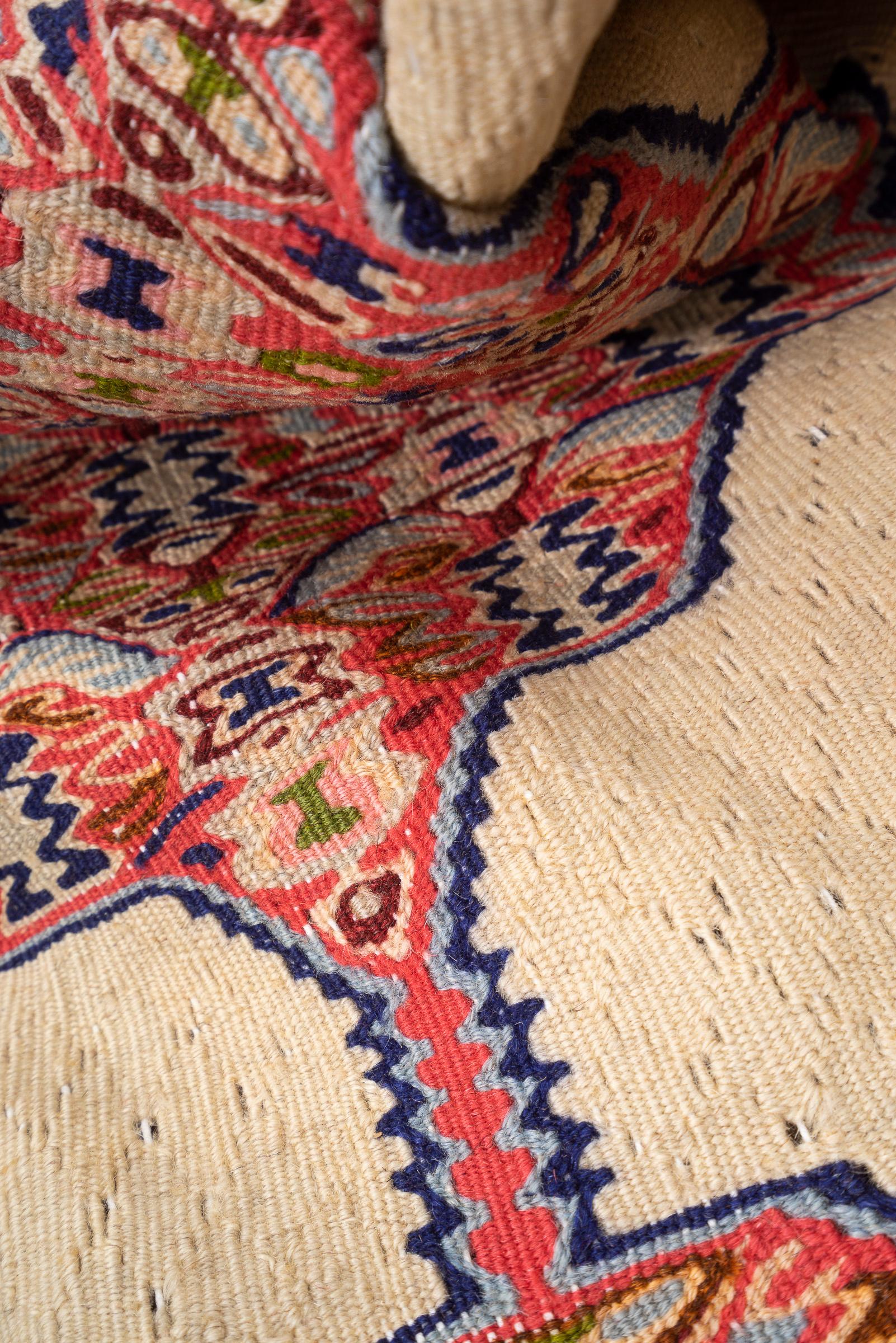 Vintage Fine Sanneh Persian Kilim Rug 1