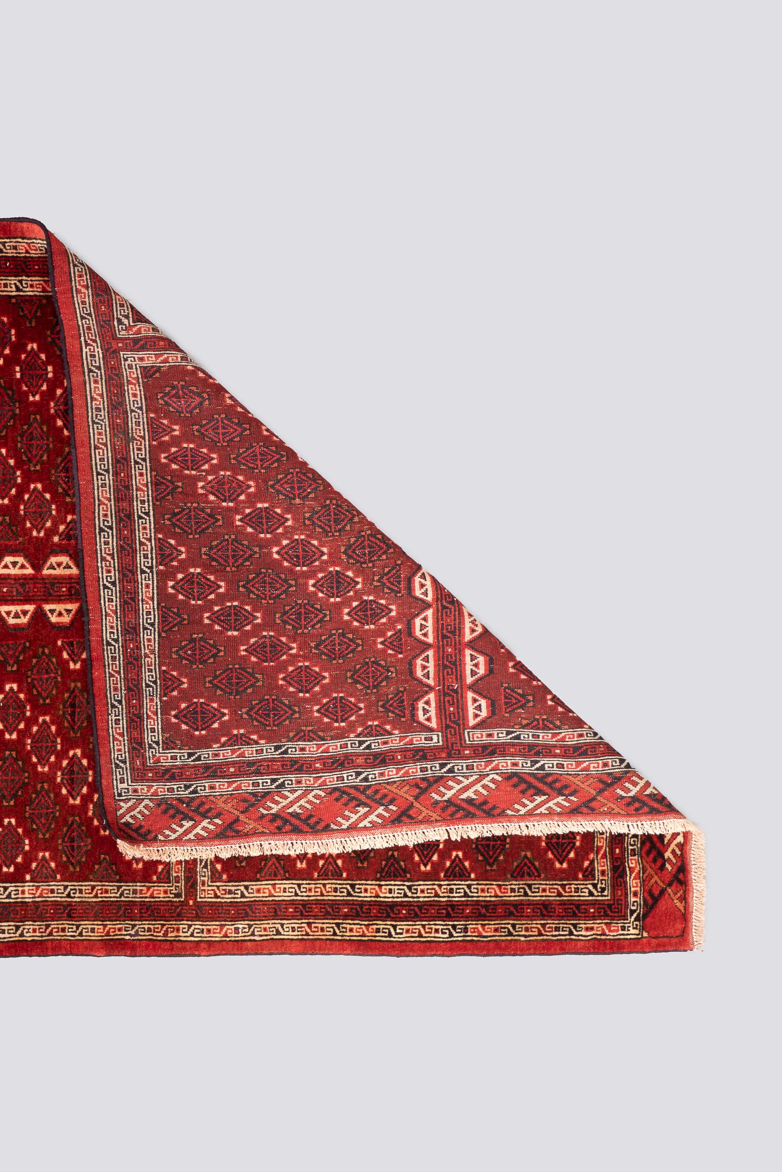 Vintage Fine Torkaman 4 Qabi Persian Rug
