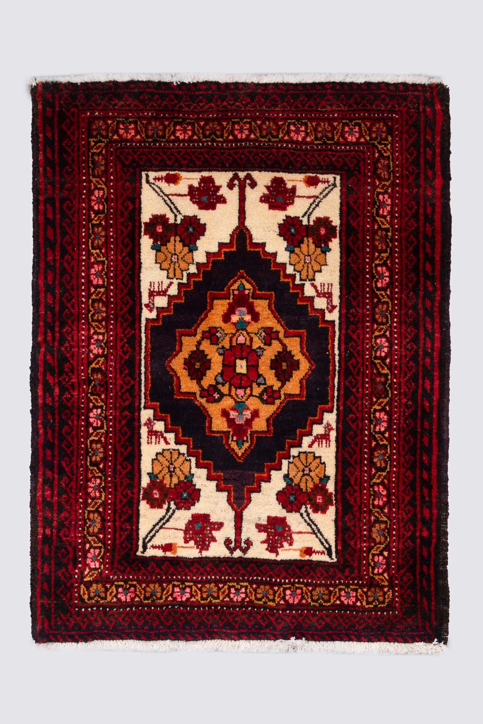 Vintage GhasemAbad Poshti Carpet 1
