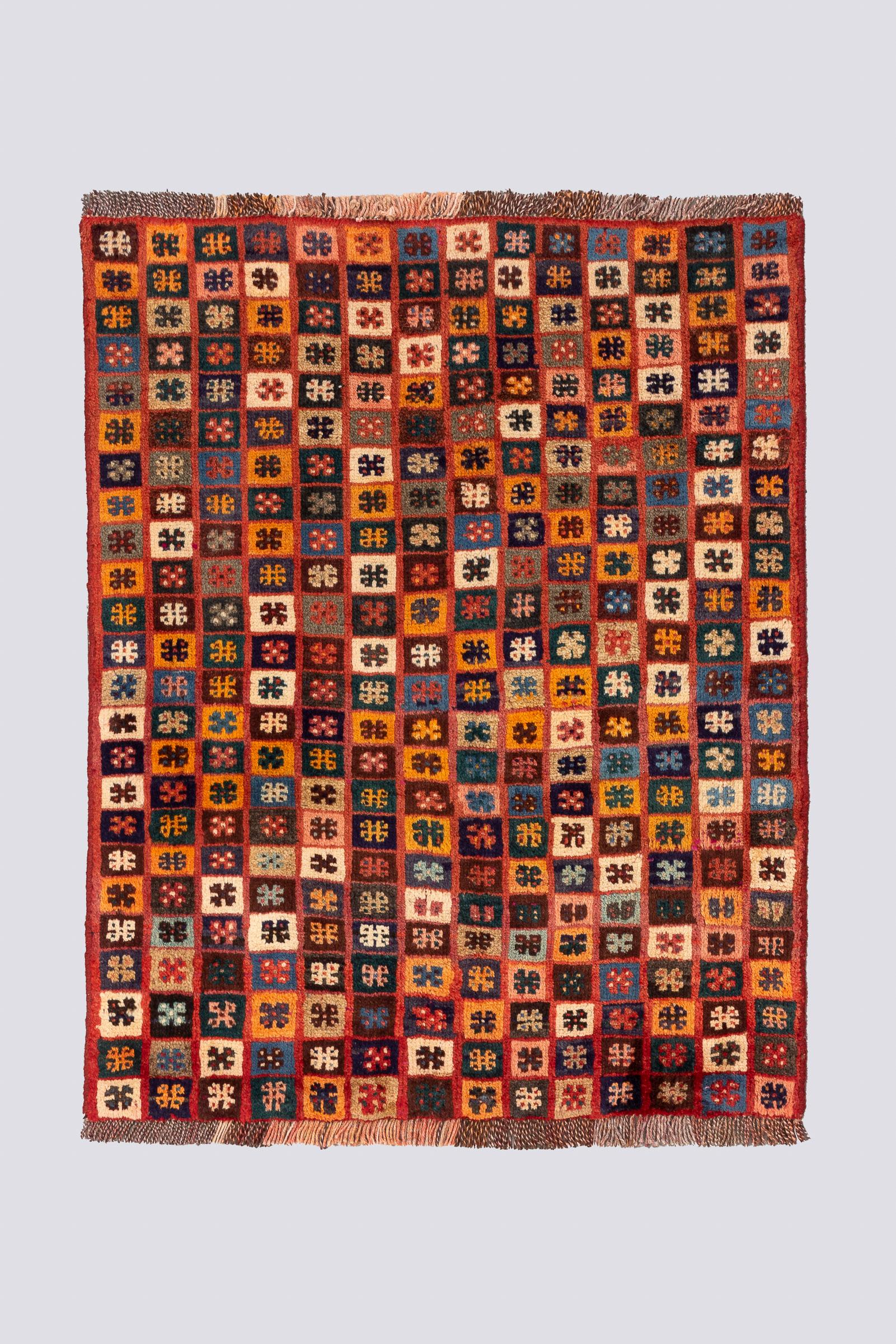 Vintage Checkered Qashqai Gabbeh 0.8SQM